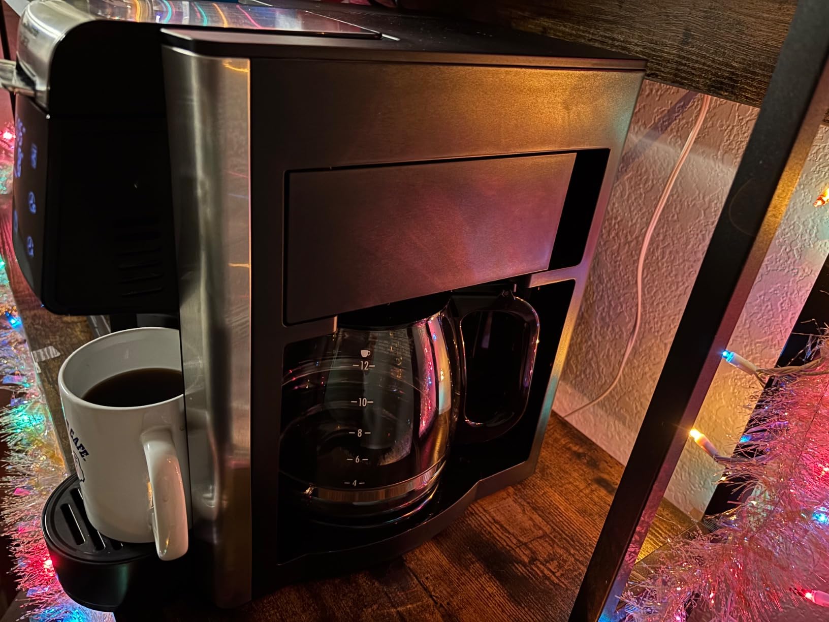 Hamilton Beach FlexBrew Advanced 5-in-1 Programmable 12 Cup Drip and Single Serve Hot & Iced Coffee Maker with Movable 60 oz. Water Reservoir, Use Pod Packs and Grounds, Fast Brewing, Black (49924) - Customer Photo 5