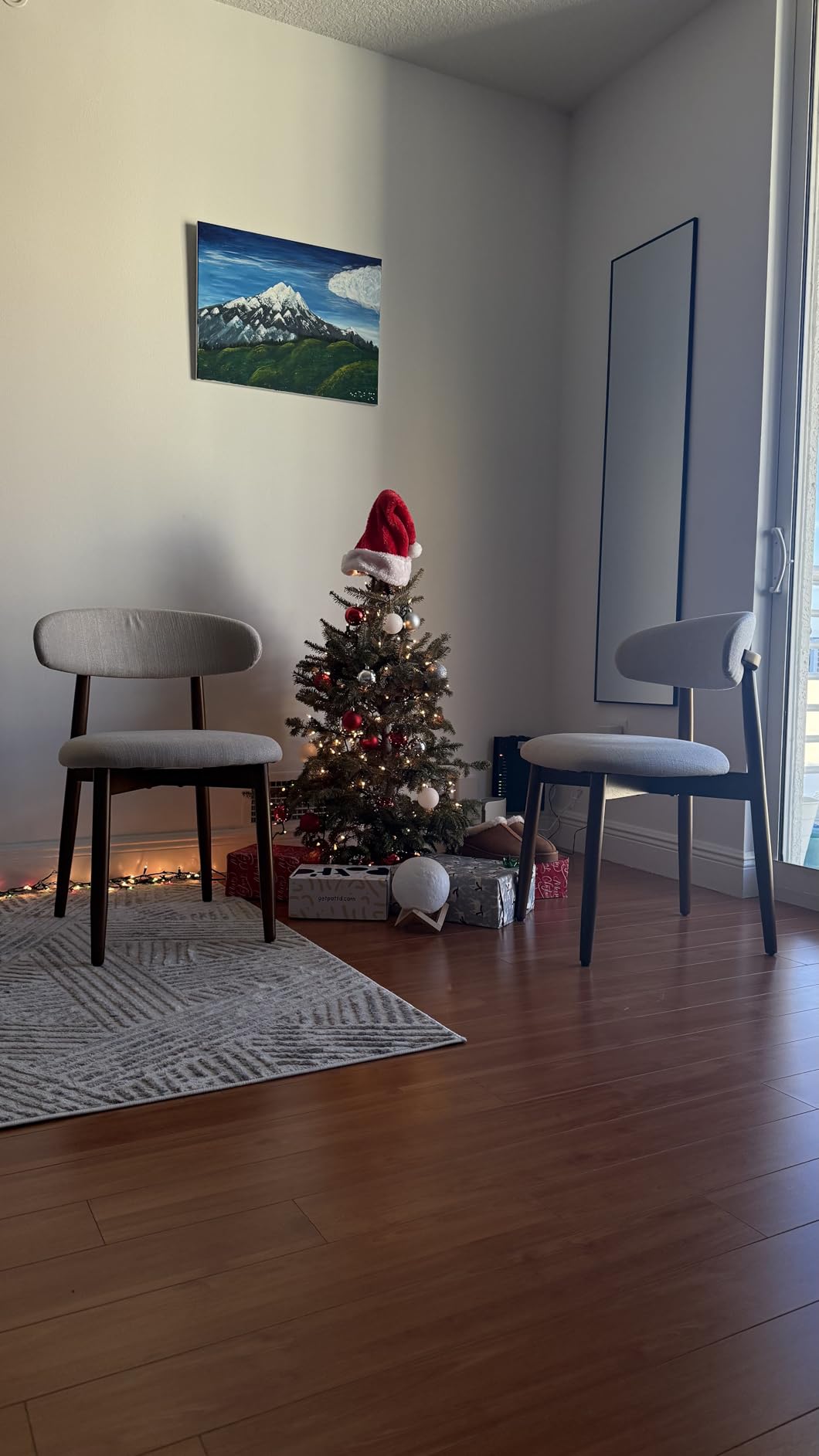 COLAMY Wooden Dining Chairs Set of 4, Modern Fabric Upholstered Kitchen Side Chairs, Farmhouse Dining Room Chair with Foot Pegs, Beige Customer Review COLAMY Wooden Dining Chairs Set of 4, Modern Fabric Upholstered Kitchen Side Chairs, Farmhouse Dining Room Chair with Foot Pegs, Beige - Customer Photo 3