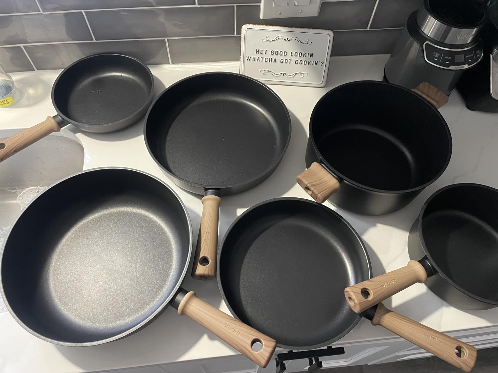 CAROTE Nonstick Pots and Pans, Induction Titanium Cookware Set 16pcs Kitchen Cooking Sets, Pot and Pan Non Stick w/Frying pan (PFOS, PFOA Free) Customer Review CAROTE Nonstick Pots and Pans, Induction Titanium Cookware Set 16pcs Kitchen Cooking Sets, Pot and Pan Non Stick w/Frying pan (PFOS, PFOA Free) - Customer Photo 1