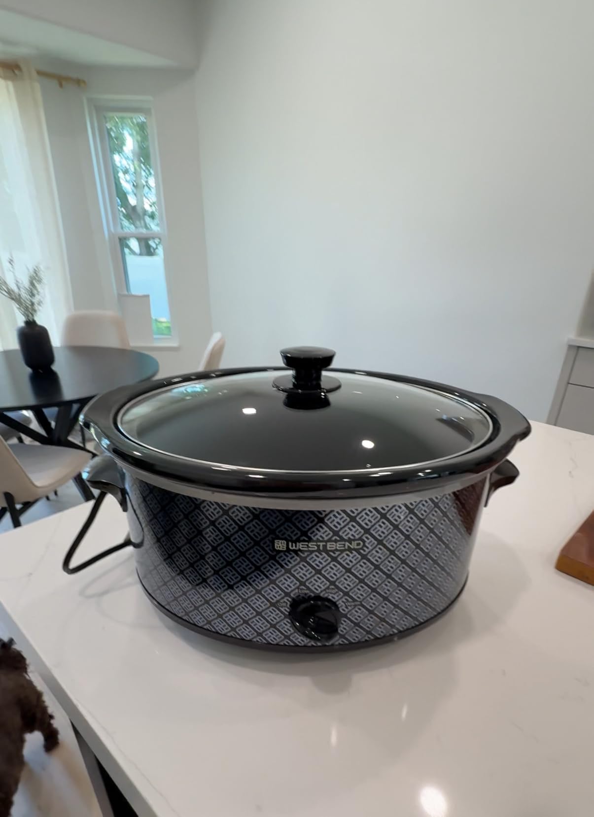 West Bend Slow Cooker 6-Quart Manual Crockery Style with Dishwasher Safe Oval Ceramic Crockpot and Glass Lid Two Temperature Settings Plus Keep Warm, 330-Watts, Black - Customer Photo 2