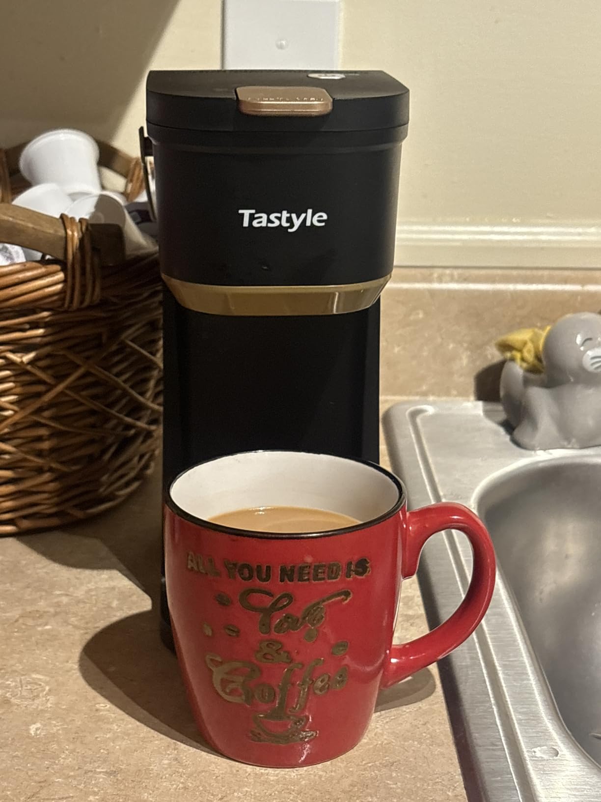 Single Serve One Cup Coffee Maker, for K Cups and Grounds, Mini Coffee Maker with Portable Handle, 6 to 12 Oz Brew Size, for Travel, Camping, Office, RV and Dorm, 120V, Black and Gold - Customer Photo 1