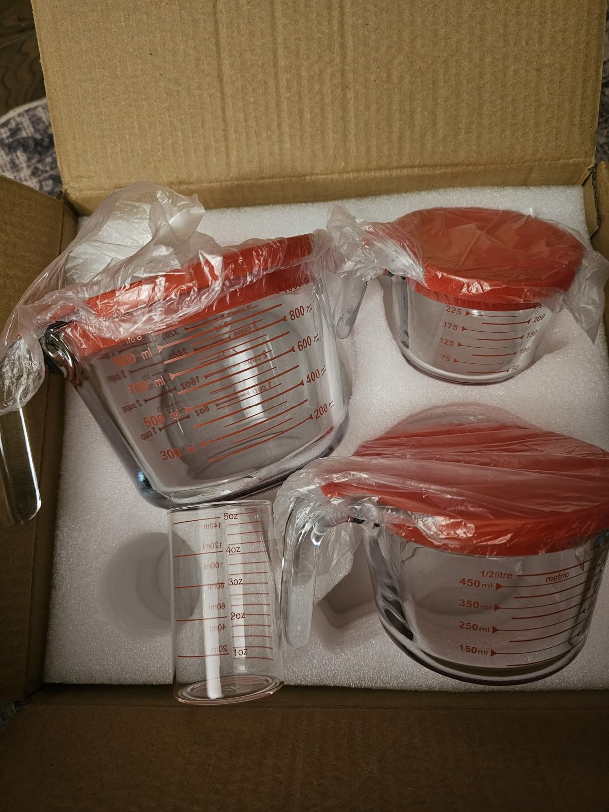 KOMUEE 4 Piece Glass Measuring Cups Set, 5 Oz, 1-Cup, 2-Cup, 4-Cup Liquid Measuring Cups with Lids for Kitchen, Freezer and Microwave Safe Customer Review KOMUEE 4 Piece Glass Measuring Cups Set, 5 Oz, 1-Cup, 2-Cup, 4-Cup Liquid Measuring Cups with Lids for Kitchen, Freezer and Microwave Safe - Customer Photo 2