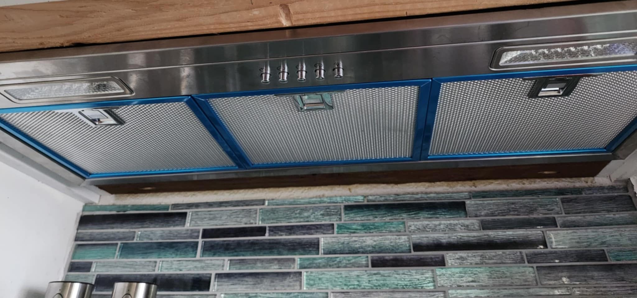 Range Hood Insert/Built-in 36 Inch, Kitchen Hood with 980 CFM, 3-Speed, Ducted/Ductless Convertible, Stainless Steel Vent Hood/Gesture/Touch Control, 3 Pcs Baffle Filters with Handlebar - Customer Photo 3