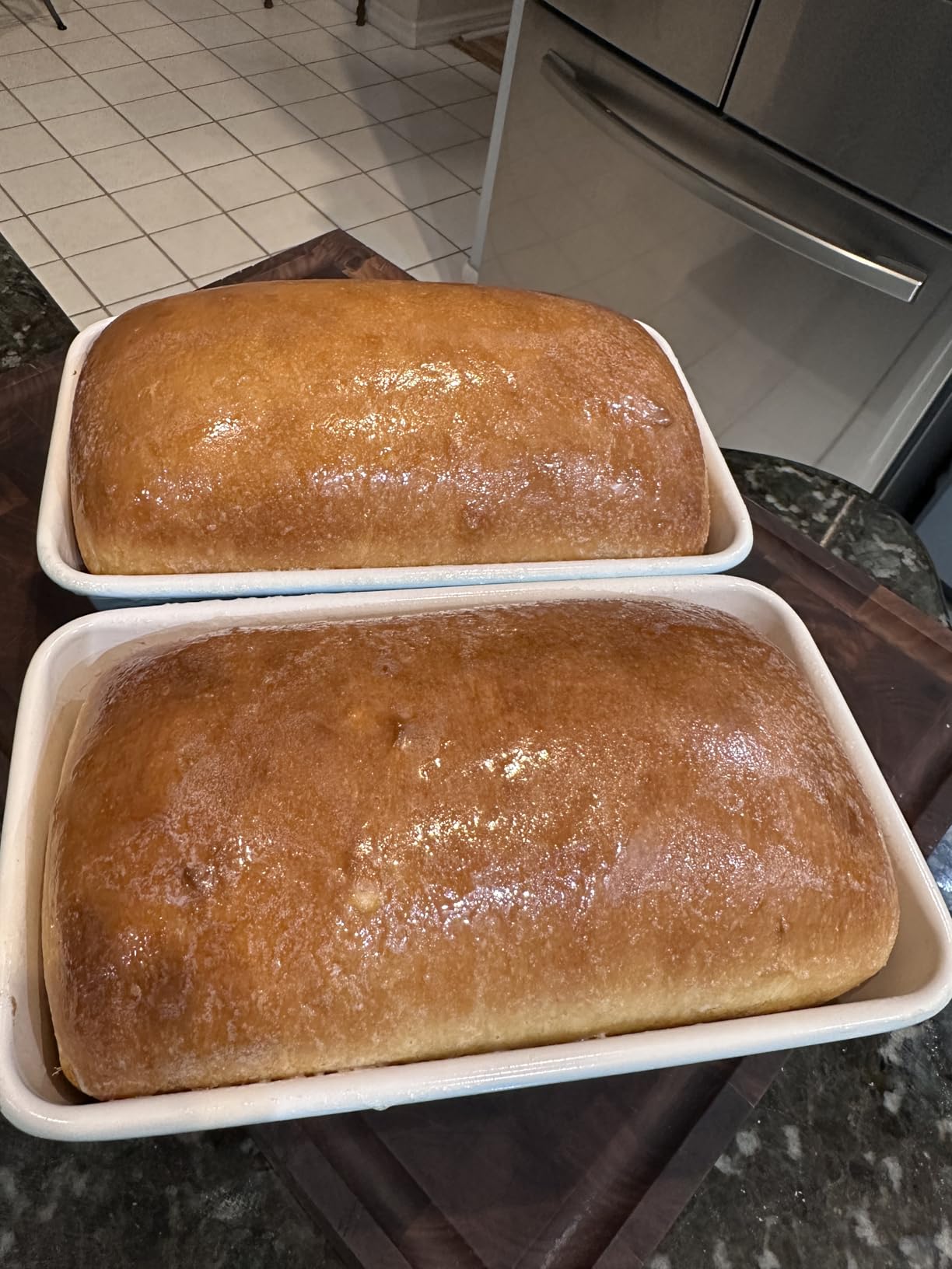 Tasty Clean Ceramic Loaf Pan Set, 2-Pack of 9-Inch x 5-Inch Cake Pans, Durable Aluminized Steel for Professional Results, Clean Ceramic Nonstick Coating, Oven Safe to 425°F, Dishwasher Safe, Aqua Customer Review Tasty Clean Ceramic Loaf Pan Set, 2-Pack of 9-Inch x 5-Inch Cake Pans, Durable Aluminized Steel for Professional Results, Clean Ceramic Nonstick Coating, Oven Safe to 425°F, Dishwasher Safe, Aqua - Customer Photo 2