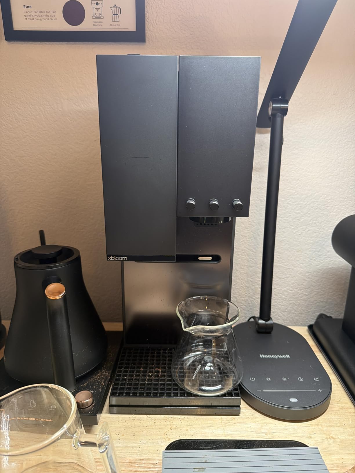 xBloom Studio – The Ultimate Coffee Machine – Drip Coffee Maker with Integrated Grinder, Scale, and 3 Levels of Automation, Midnight Black Customer Review xBloom Studio – The Ultimate Coffee Machine – Drip Coffee Maker with Integrated Grinder, Scale, and 3 Levels of Automation, Midnight Black - Customer Photo 1