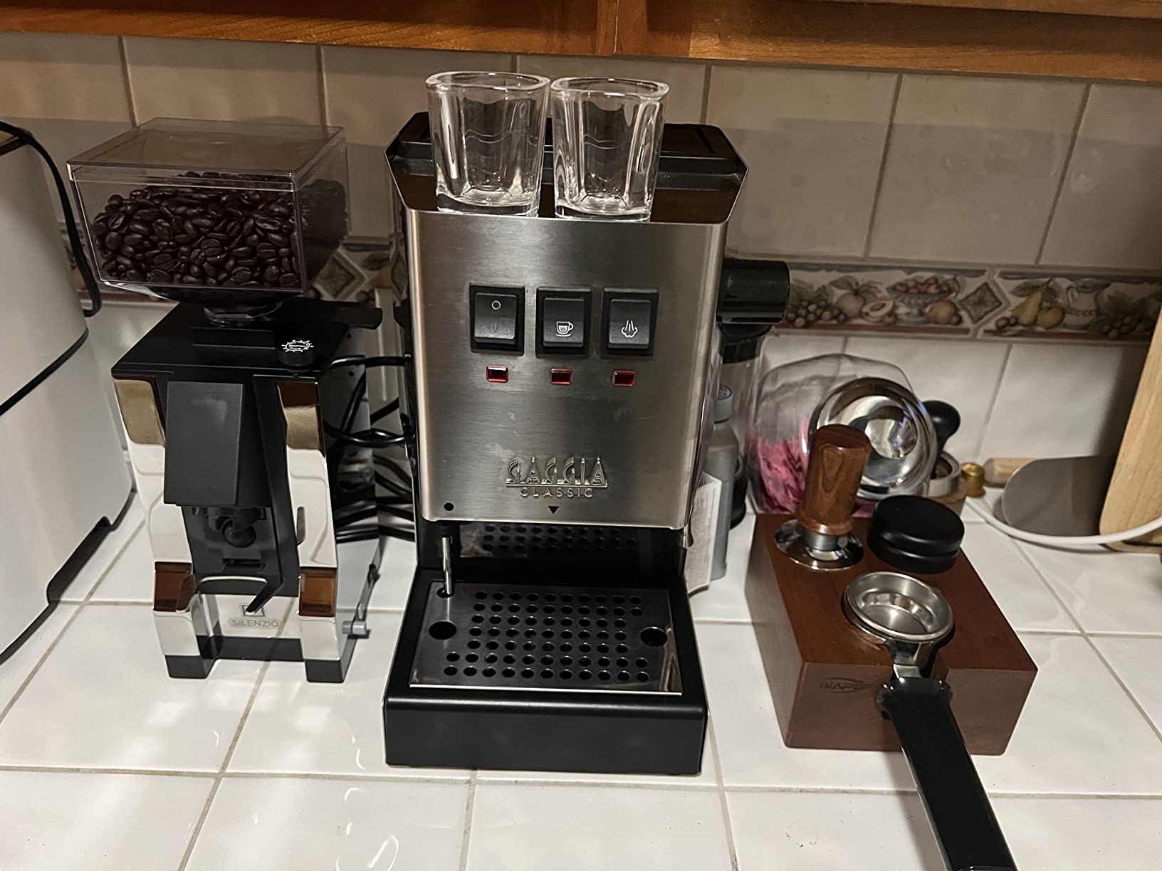 Eureka Mignon Silenzio Espresso Grinder | Silent Technology | Stepless | Timed Dosing | (Black, 55mm) Customer Review Eureka Mignon Silenzio Espresso Grinder | Silent Technology | Stepless | Timed Dosing | (Black, 55mm) - Customer Photo 1