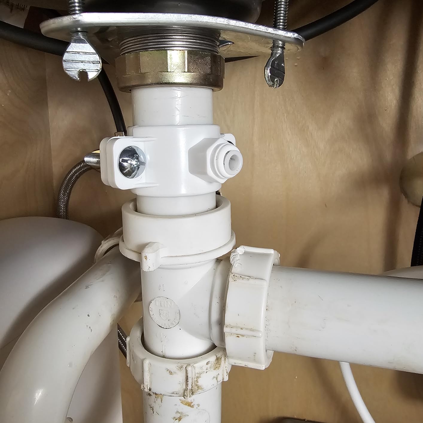 Waterdrop G5P500 Reverse Osmosis Water Filter, NSF/ANSI 58 & 372 Certified, 7 Stage Reverse Osmosis System, 500G RO Water Filtration System, 2:1 Pure to Drain, Reduces TDS PFAS, BPA Free Customer Review Waterdrop G5P500 Reverse Osmosis Water Filter, NSF/ANSI 58 & 372 Certified, 7 Stage Reverse Osmosis System, 500G RO Water Filtration System, 2:1 Pure to Drain, Reduces TDS PFAS, BPA Free - Customer Photo 4