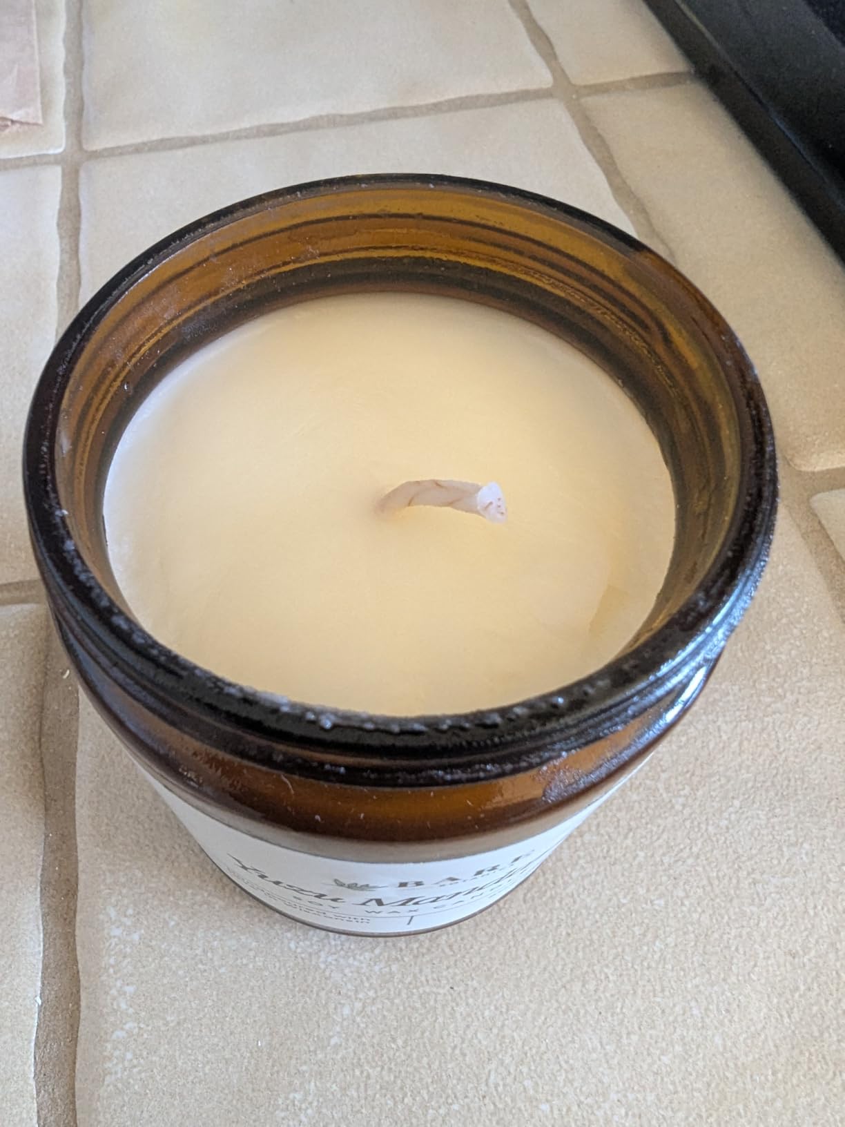 Bare Botanics Warm Vanilla Oak 9oz Soy Candle - 100% Plant-Based Fragrance Oils - Premium, Non-Toxic Candle - Softly Scented Natural Soy Wax - Handpoured in WI - 40 Hrs Long Burning & Ready to Gift Customer Review Bare Botanics Warm Vanilla Oak 9oz Soy Candle - 100% Plant-Based Fragrance Oils - Premium, Non-Toxic Candle - Softly Scented Natural Soy Wax - Handpoured in WI - 40 Hrs Long Burning & Ready to Gift - Customer Photo 2