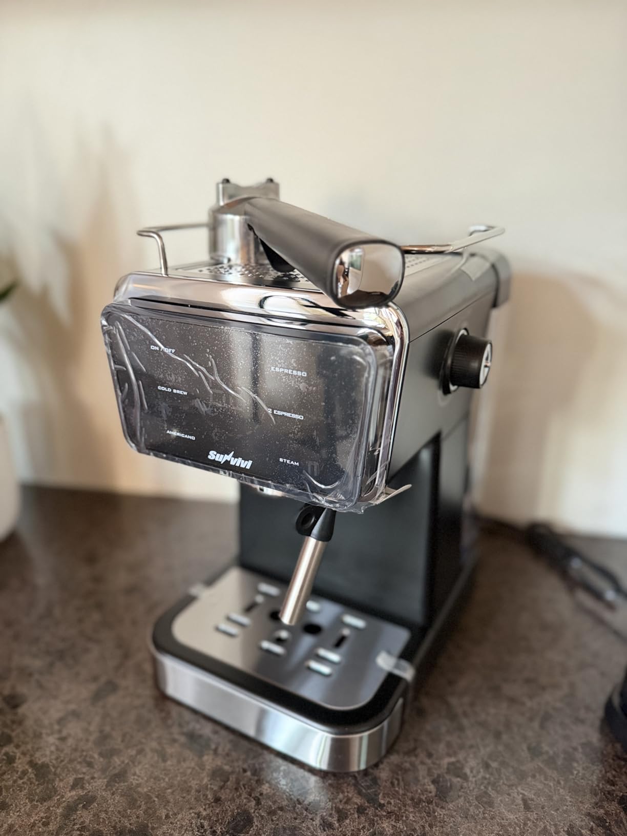 SUNVIVI 20 Bar Espresso Machine for Home and Office, 3-in-1 Iced Coffee Maker with Milk Frother, Espresso Shot & Iced Coffee, LED Touchscreen, 52OZ Removable Water Tank, Professional Coffee Brewing Customer Review SUNVIVI 20 Bar Espresso Machine for Home and Office, 3-in-1 Iced Coffee Maker with Milk Frother, Espresso Shot & Iced Coffee, LED Touchscreen, 52OZ Removable Water Tank, Professional Coffee Brewing - Customer Photo 1