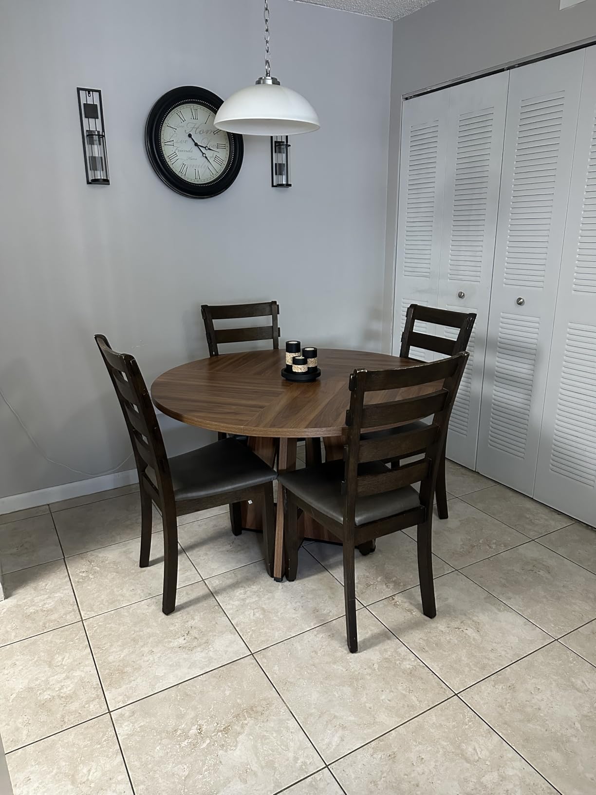 LITTLE TREE Round Dining Table for 4-6 People, 47 Inches Dining Room Table with Wooden Pedestal Base, Circle Kitchen Tables for Dining Room, Kitchen, Living Room, Oak - Customer Photo 2