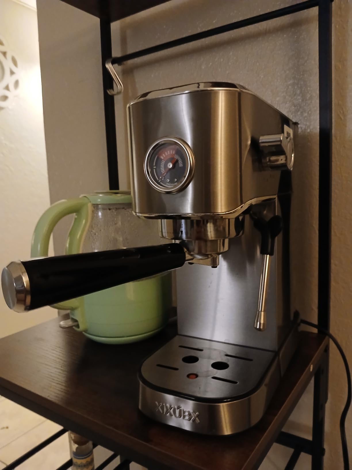 20Bar Espresso Machine, Compact Espresso Maker with Milk Frother, Stainless Steel Coffee Machine for Cappuccino&Latte, 42oz Water Tank, Visible Pressure Gauge, Home&Office, Silver - Customer Photo 3