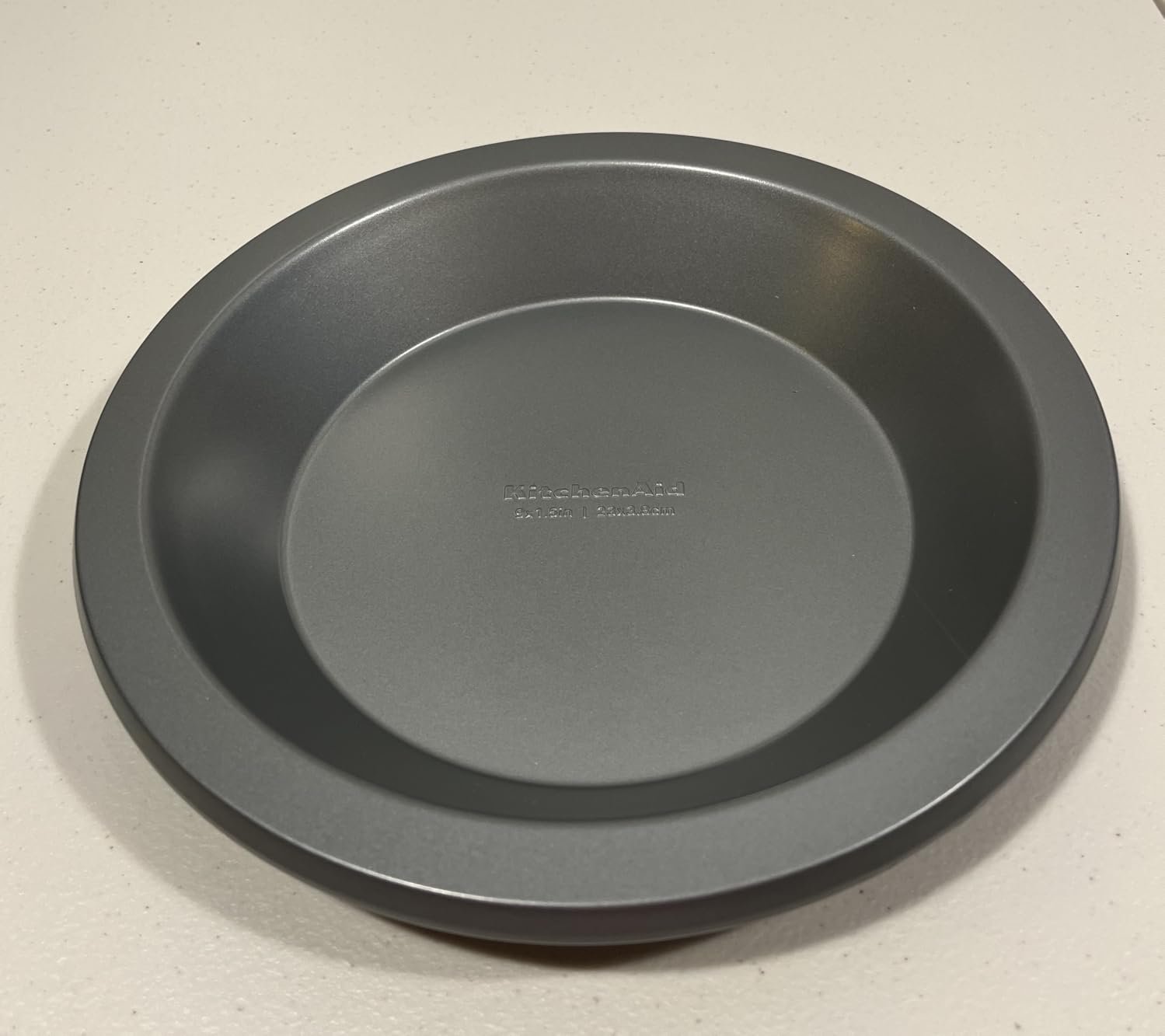 KitchenAid Nonstick Swiss Engineered Aluminized Steel Pie Plate, Dishwasher Safe, Contour Silver, 9 Inch - Customer Photo 2
