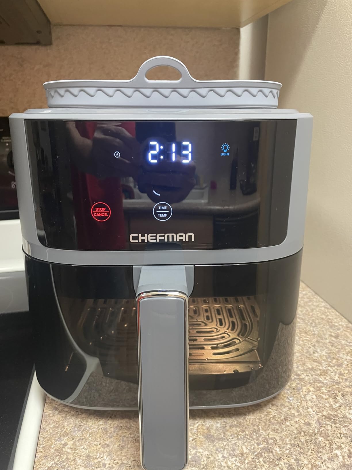 Chefman Air Fryer 9 Qt | TurboFry 7-in-1 High-Powered 450°F Cooking for Crispier and Even Results | XL Basket with Viewing Window | Air Fry, Bake, Broil, Reheat, Dehydrate, Defrost, Keep Warm Customer Review Chefman Air Fryer 9 Qt | TurboFry 7-in-1 High-Powered 450°F Cooking for Crispier and Even Results | XL Basket with Viewing Window | Air Fry, Bake, Broil, Reheat, Dehydrate, Defrost, Keep Warm - Customer Photo 1