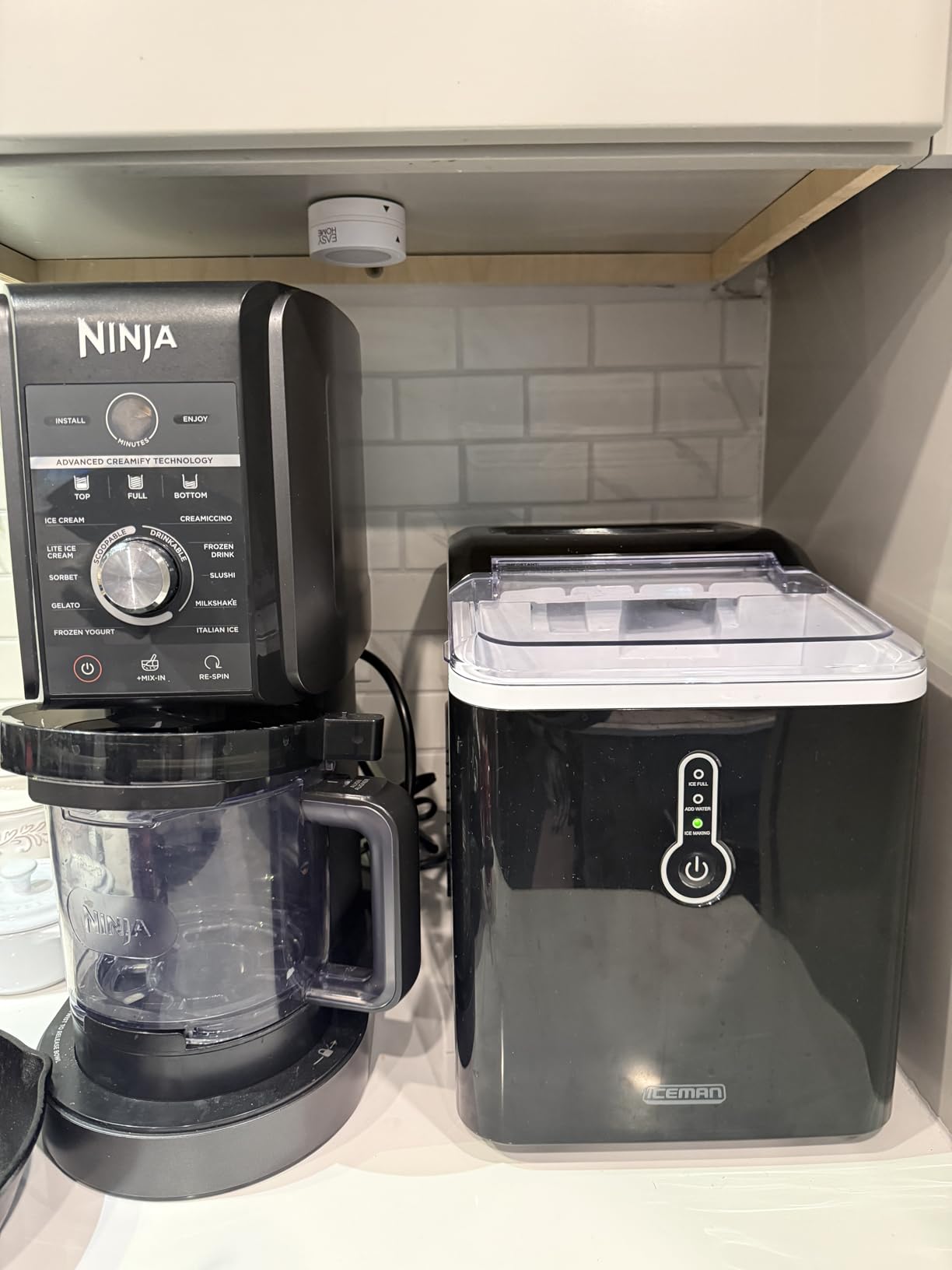 Iceman by Chefman Nugget Ice Maker Countertop, Pebble Ice Maker Machine, 26 lb in 24 Hours, Ready in 6 Minutes, Removable Ice Basket, Fun and Chewable Cubes, 1.5L Water Tank, Self-Cleaning Function - Customer Photo 1