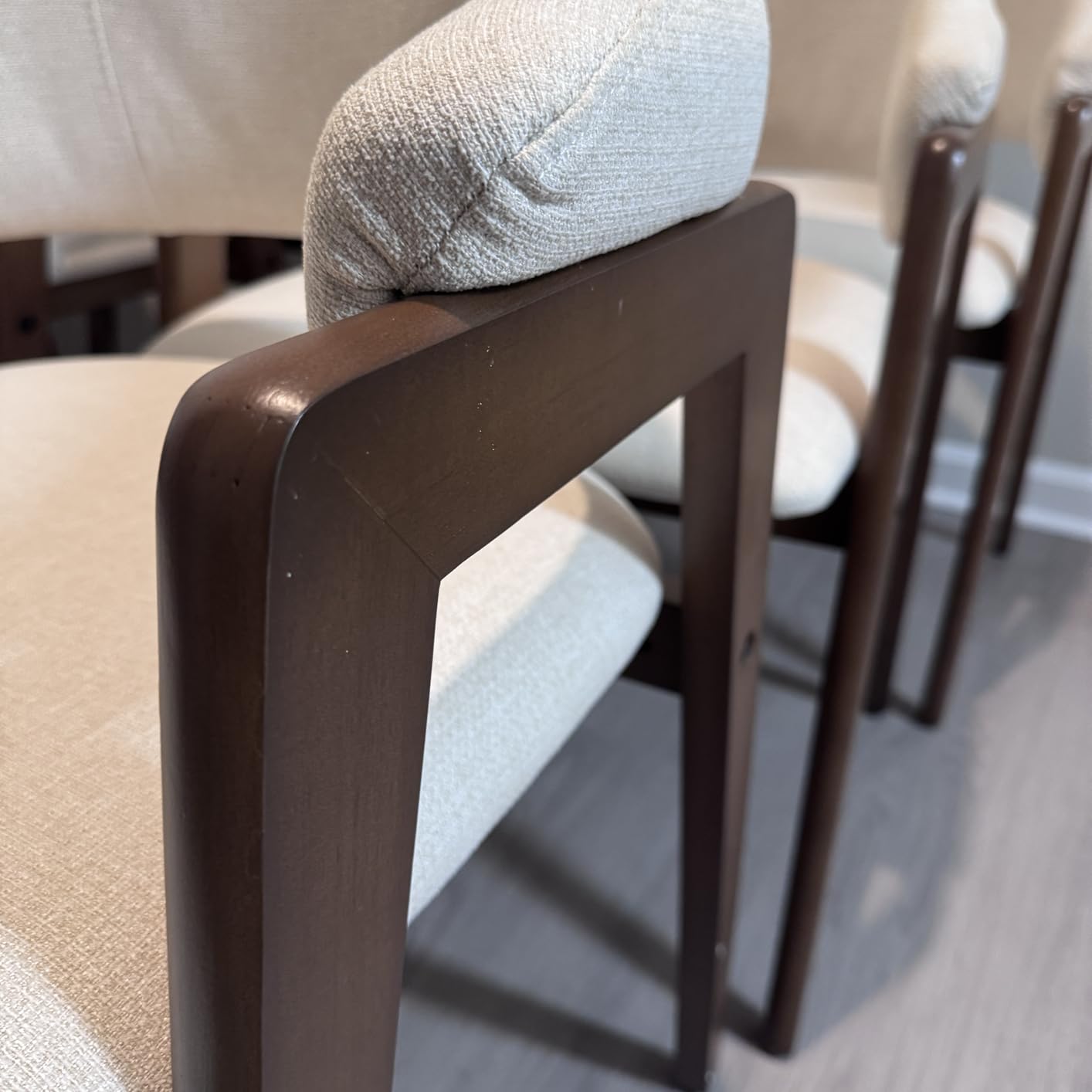 Wooden Dining Chairs Set of 4, Modern Fabric Upholstered Dining Room Chair, Kitchen Side Chairs, Farmhouse Dinner Chair with Curved Open Back for Kitchen, Camel Customer Review Wooden Dining Chairs Set of 4, Modern Fabric Upholstered Dining Room Chair, Kitchen Side Chairs, Farmhouse Dinner Chair with Curved Open Back for Kitchen, Camel - Customer Photo 2