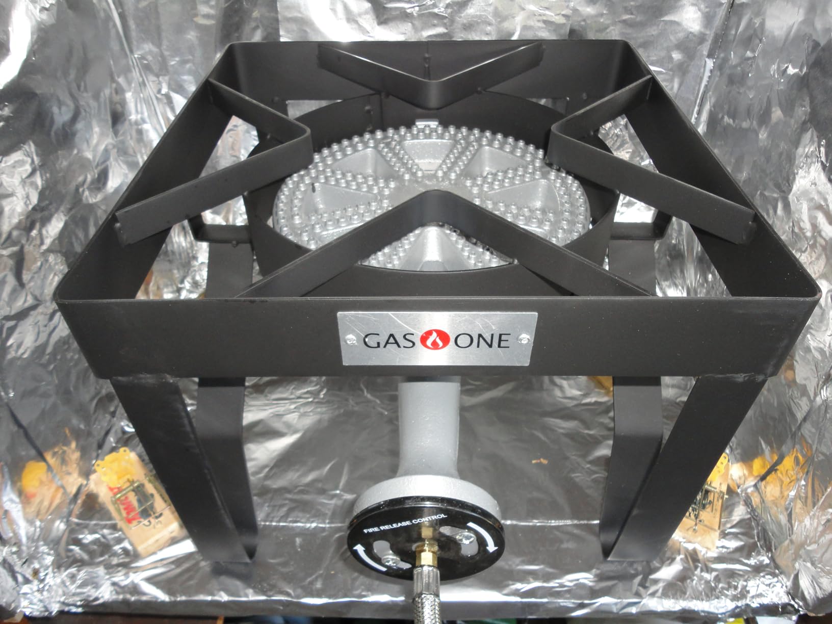 GasOne B-5450A 200,000 BTU Propane Burner, Heavy-Duty Outdoor Gas Stove with 0–20 PSI Adjustable Regulator and Steel-Braided Hose for Turkey Frying & Home Brewing Customer Review GasOne B-5450A 200,000 BTU Propane Burner, Heavy-Duty Outdoor Gas Stove with 0–20 PSI Adjustable Regulator and Steel-Braided Hose for Turkey Frying & Home Brewing - Customer Photo 2