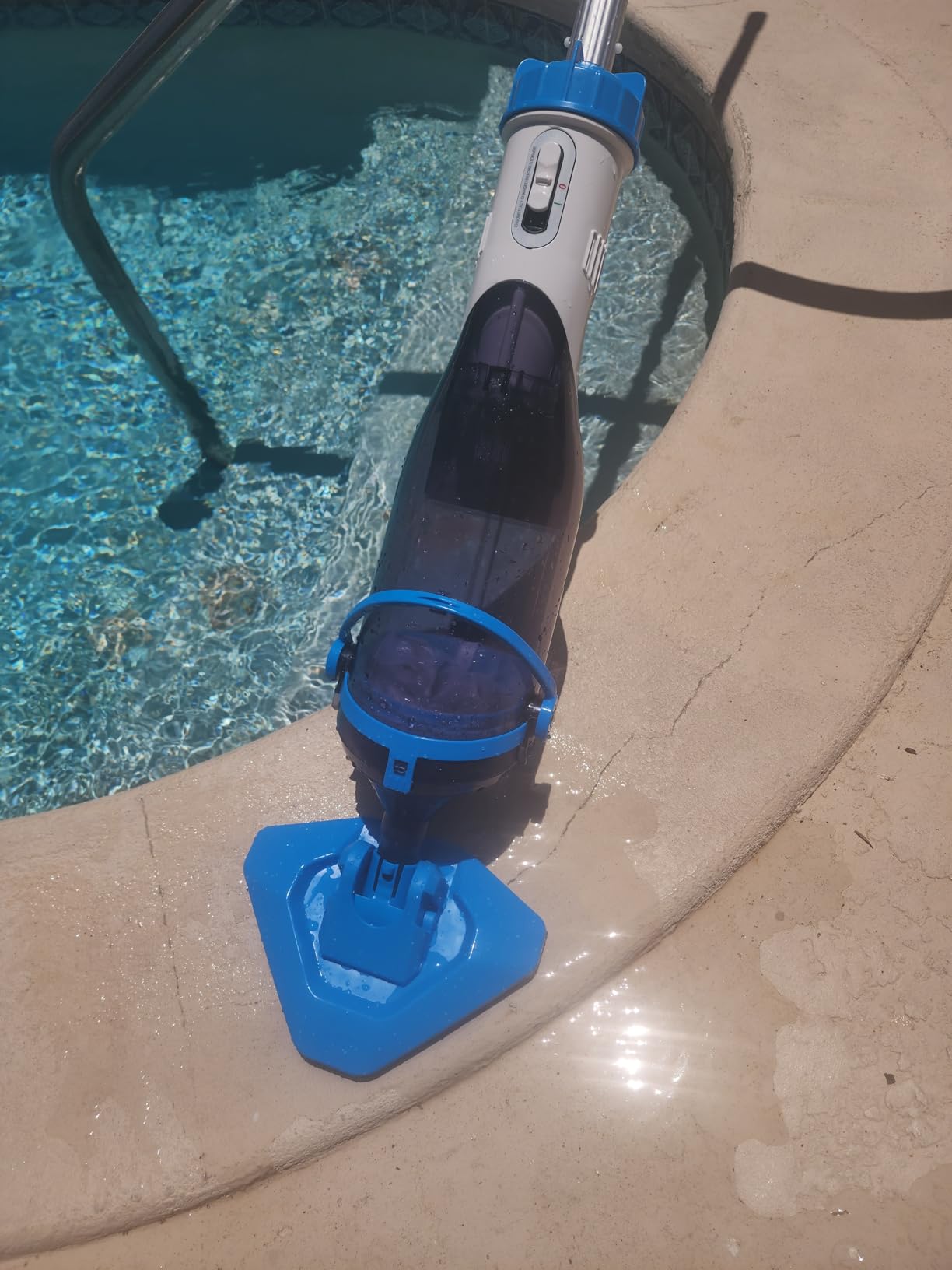 LANCHEZ Cordless Handheld Pool Vacuum Review – Review Image