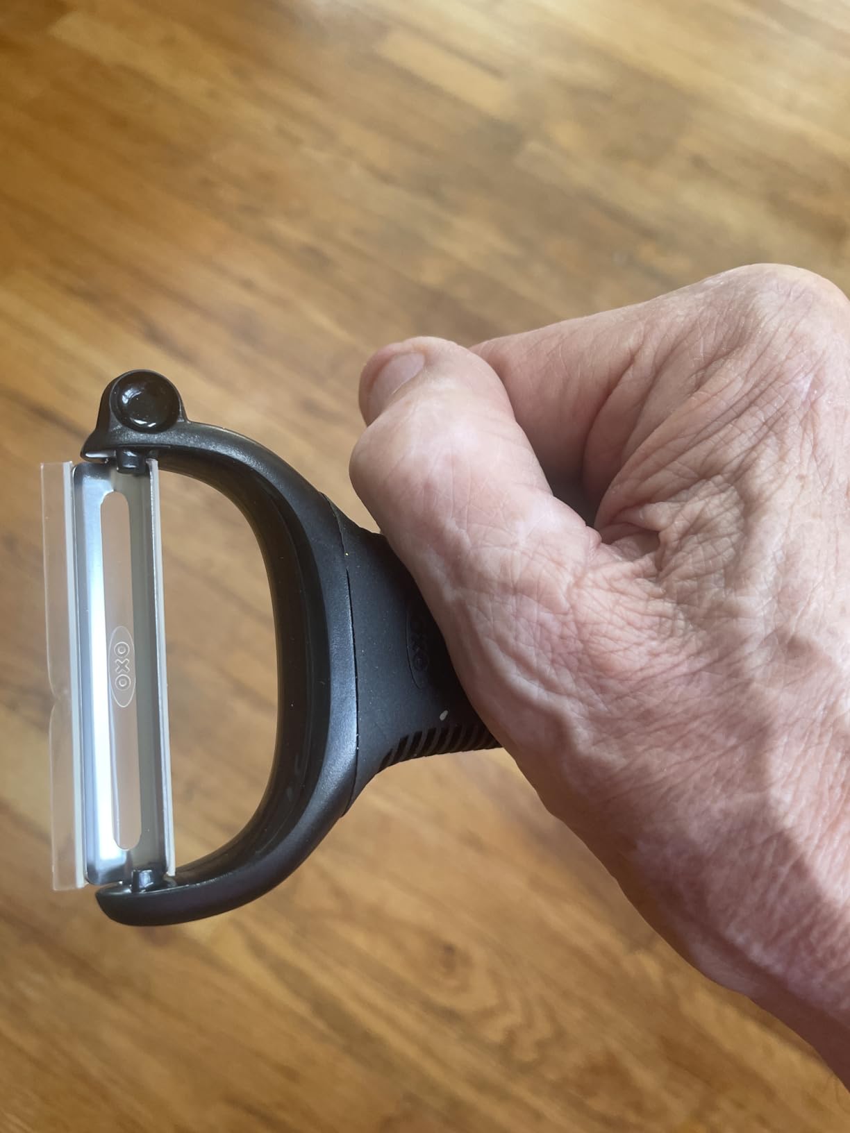 OXO Good Grips Y-Peeler customer photo 1