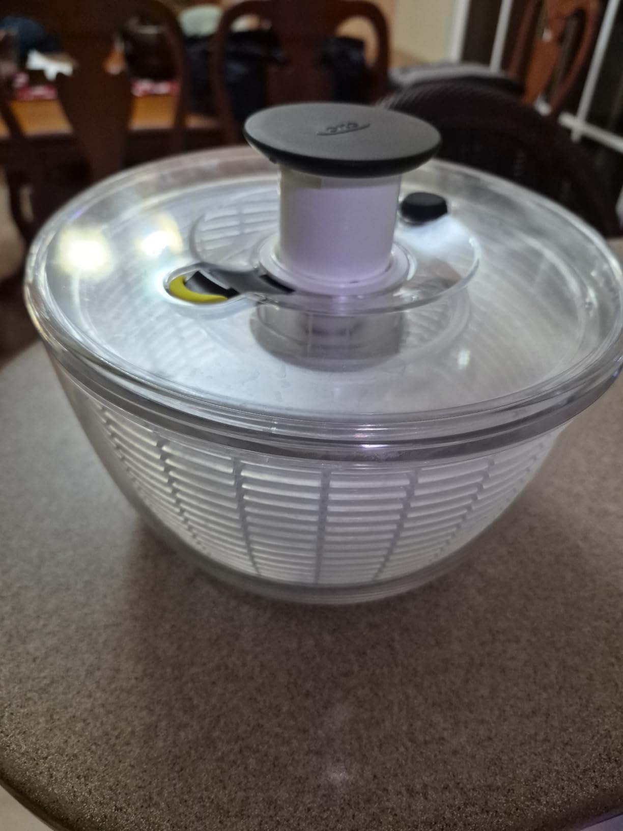 OXO Good Grips Salad Spinner | Lettuce Spinner | Fruit Washer | Fruit Washing Bowl with Strainer | Vegetable Cleaner | Salad Cleaner | Lettuce Washer | 6.22 Quart Capacity customer photo 2
