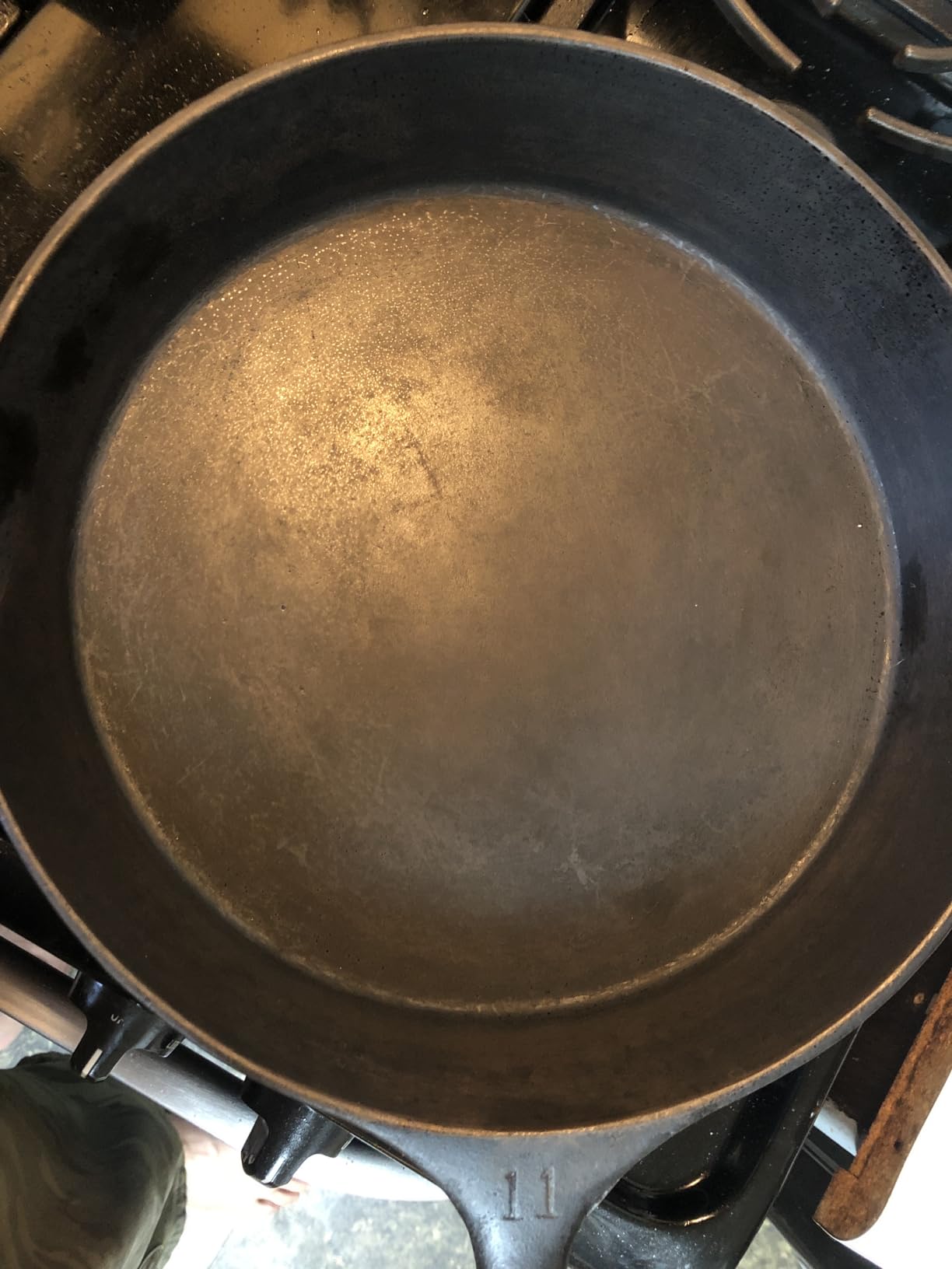 Lodge Seasoned Cast Iron Skillet, 8 Inches customer photo 1