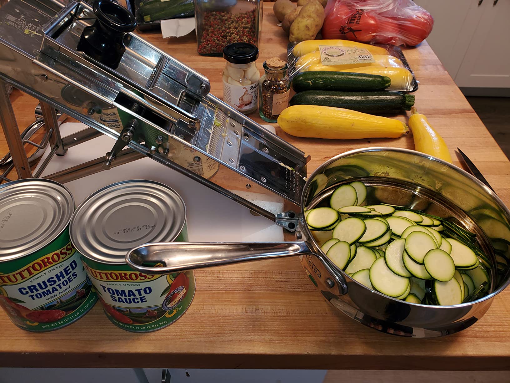 BRON COUCKE - Professional Mandoline - Stainless Steel - Slices Fruits and Vegetables customer photo 1