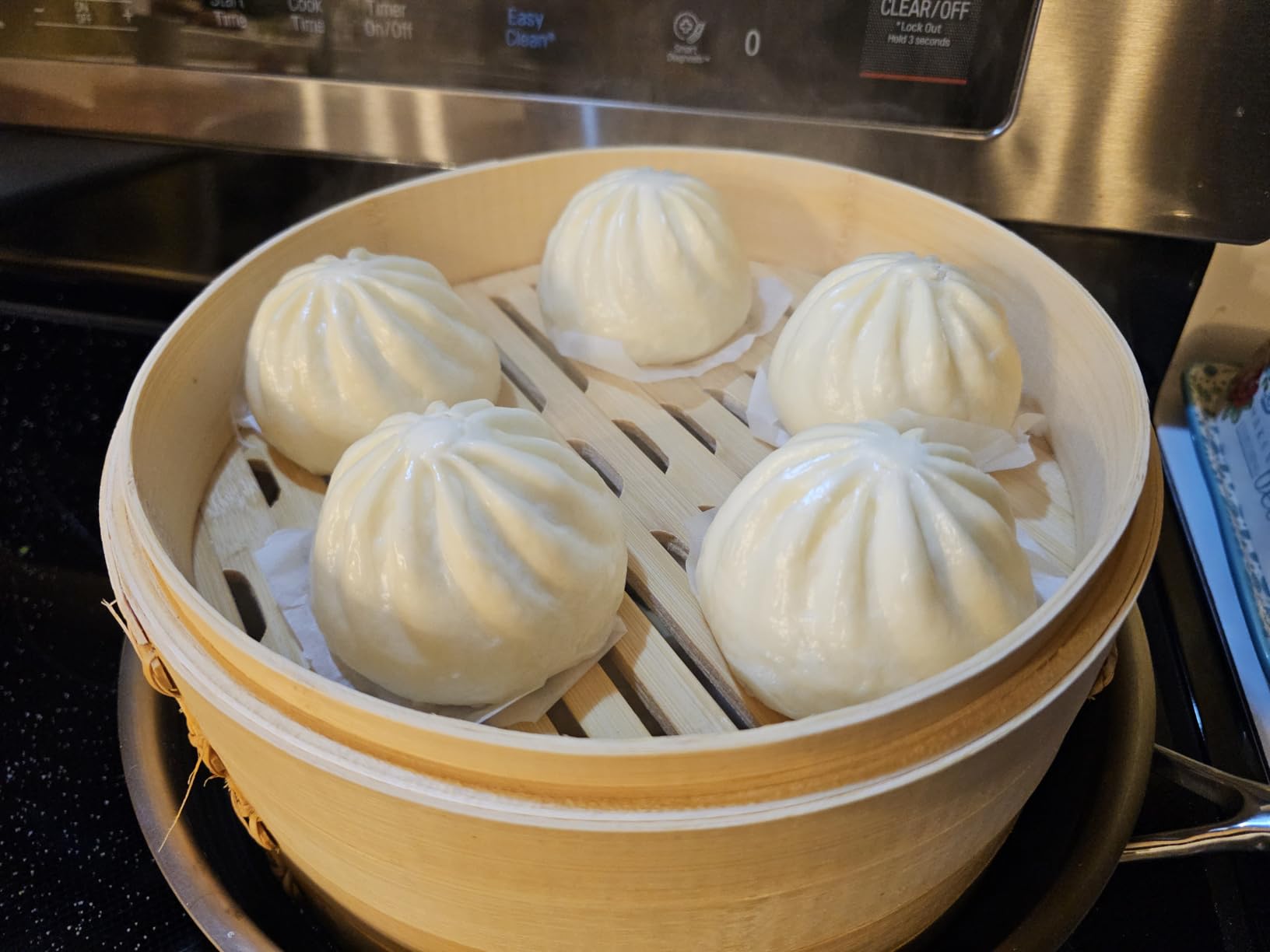 Joyce Chen 2-Tier Bamboo Steamer Baskets, 10-Inch customer photo 2