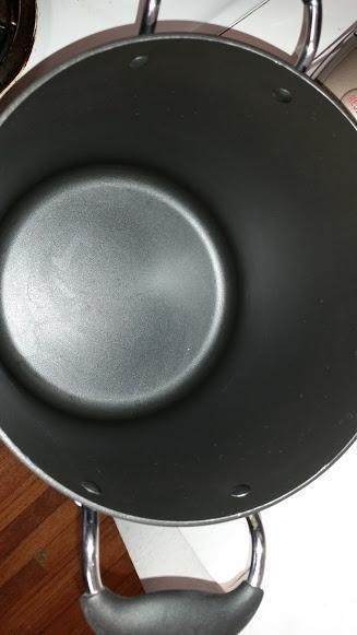 T-fal Specialty Nonstick Stockpot With Lid 12 Quart, Oven Broiler Safe 350F, Stay-Cool Handles, Dishwasher Safe, Black customer photo 2