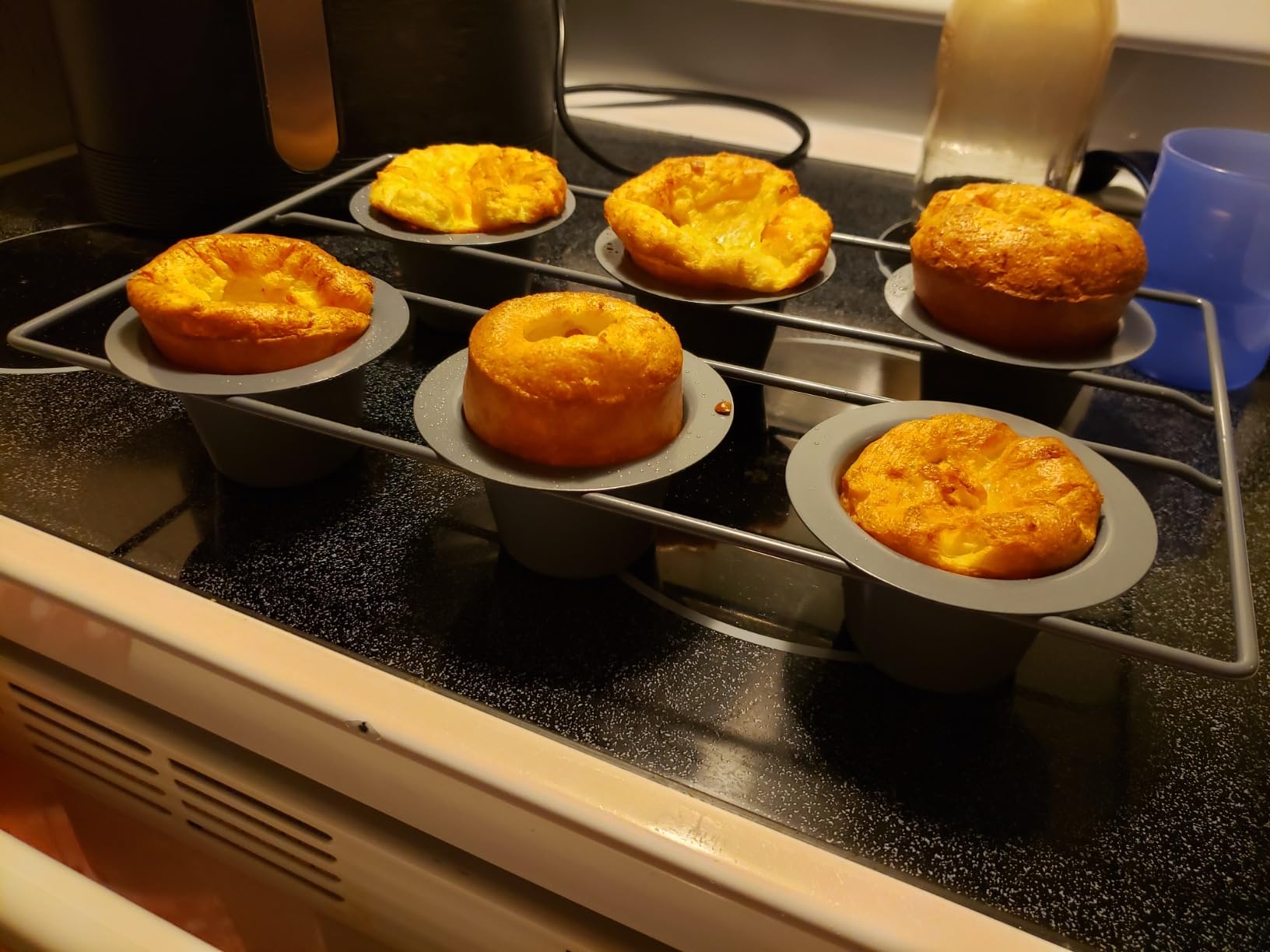 Fox Run Non-Stick Popover Pan, 6 Cup Yorkshire Pudding Pan, Grey customer photo 2