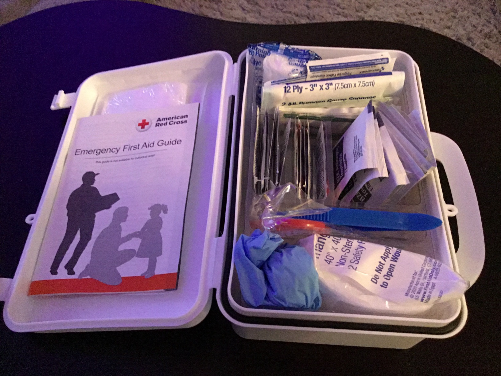 First Aid Only 6060 All-Purpose 10-Person Emergency First Aid Kit for Business, Worksite, Home, and Car, 57 Pieces customer photo 2