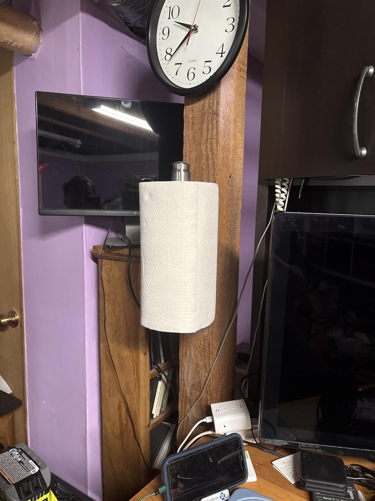 Kamenstein Perfect Tear Wall Mount Paper Towel Holder, Patented Design for One-Handed Use, Rounded Finial, 14-Inch, Brushed Silver Metal Finish customer photo 2