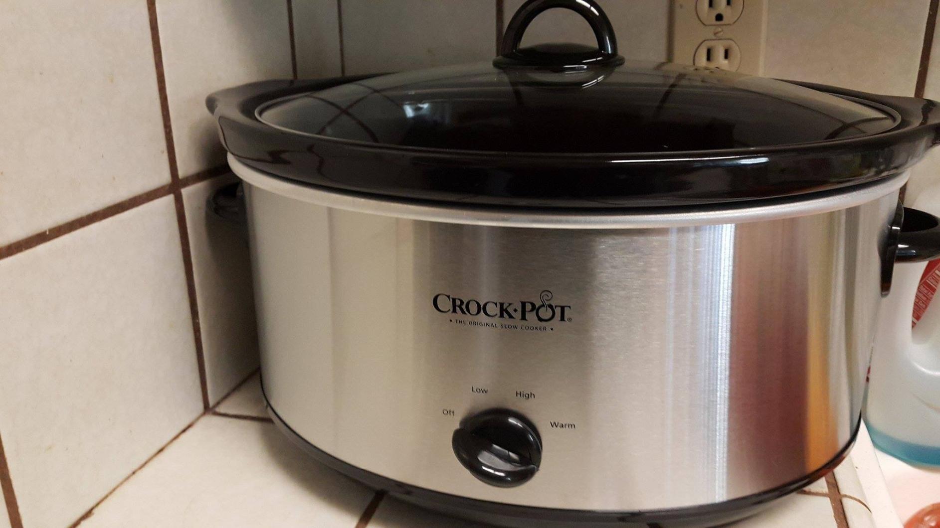 Crock-Pot 7 Quart Oval Manual Slow Cooker, Stainless Steel (SCV700-S-BR), Versatile Cookware for Large Families or Entertaining customer photo 2