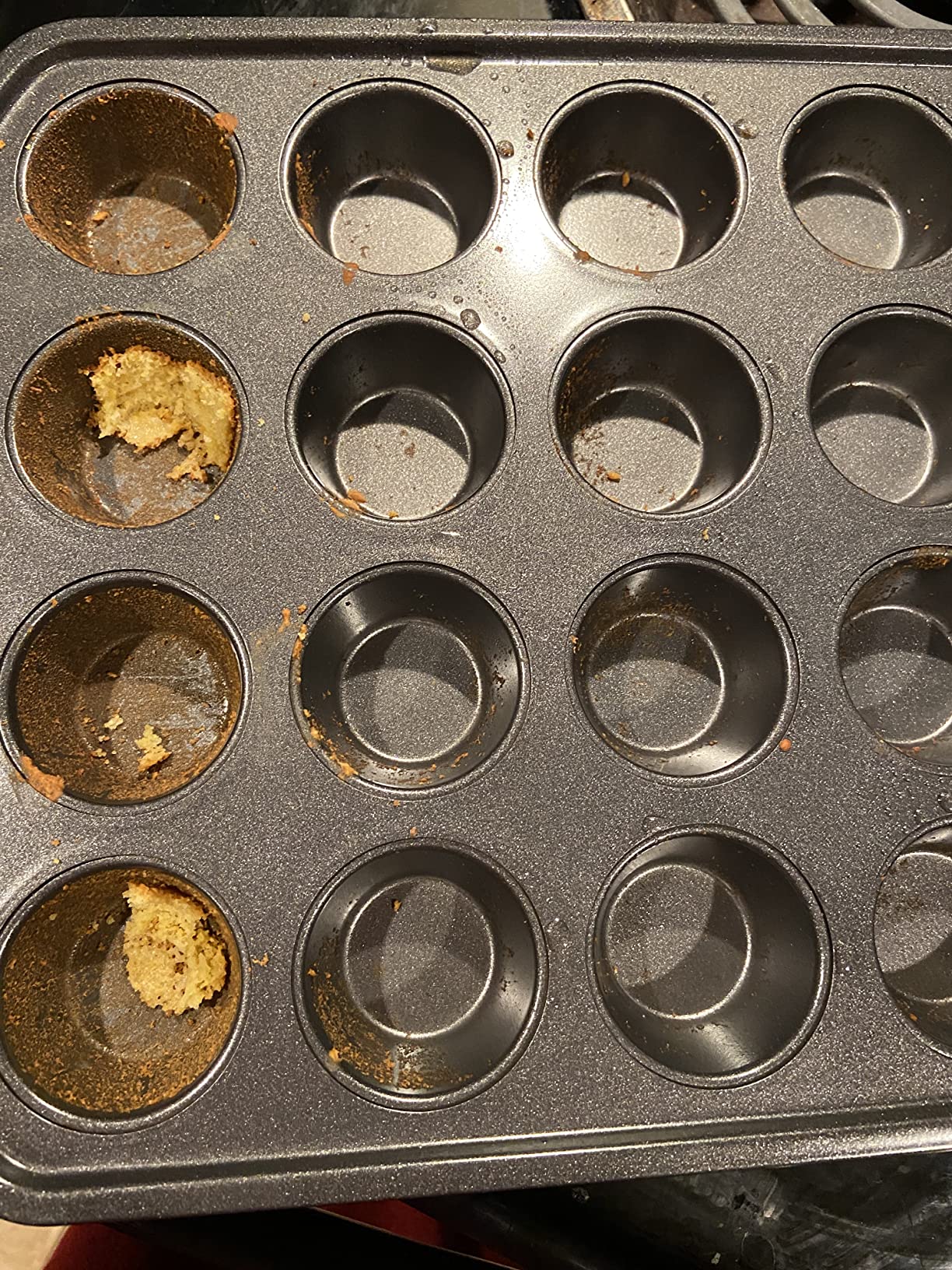 Wilton Gold Non-Stick 24-cup Muffin Pan, Cold-Rolled Steel Bakeware, Made without PFAs, 16 x 10 x 1 in., Packaging may Vary customer photo 1