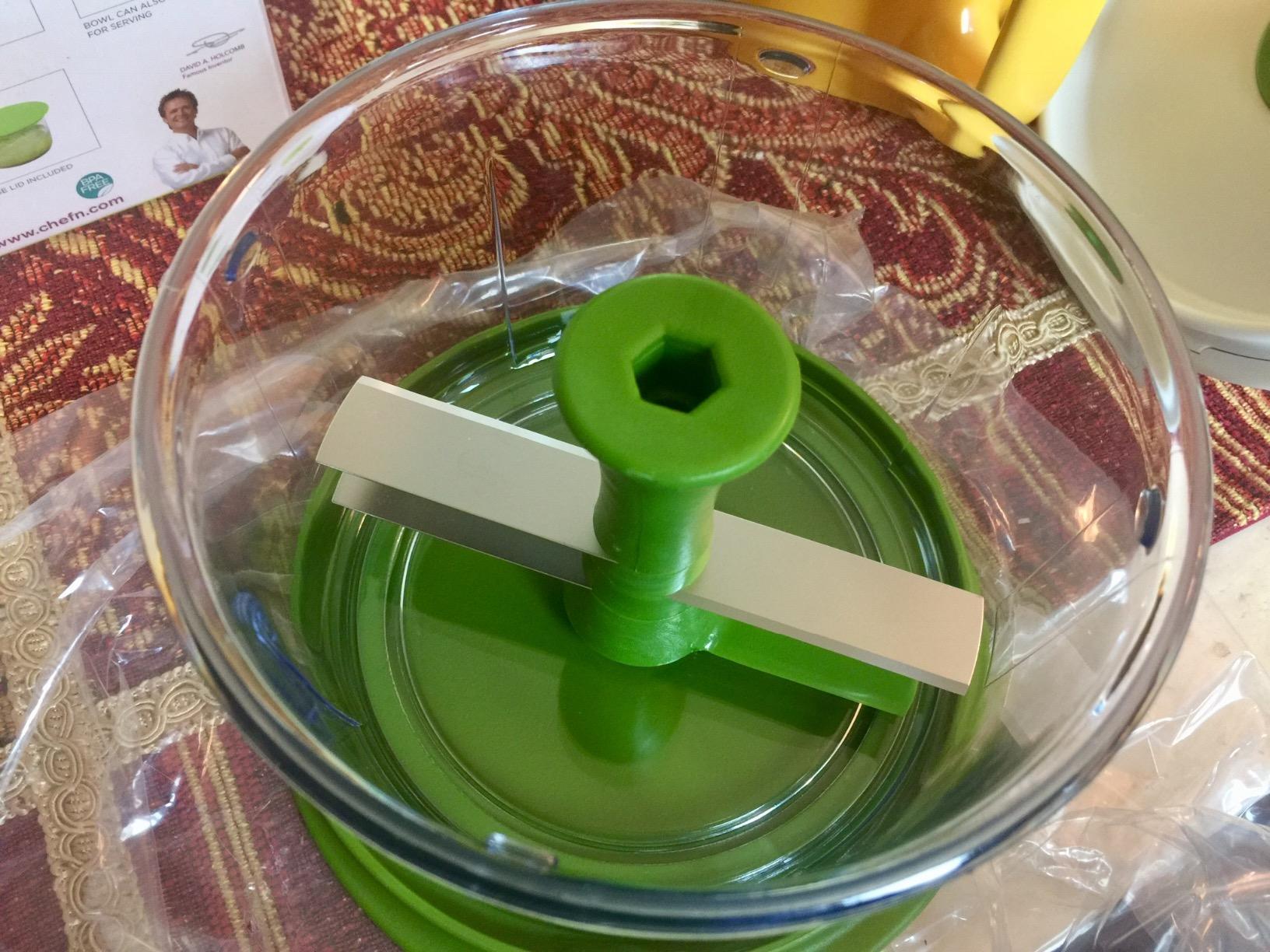 Chef'n VeggiChop Hand-Powered Food Chopper (Arugula), 5.5