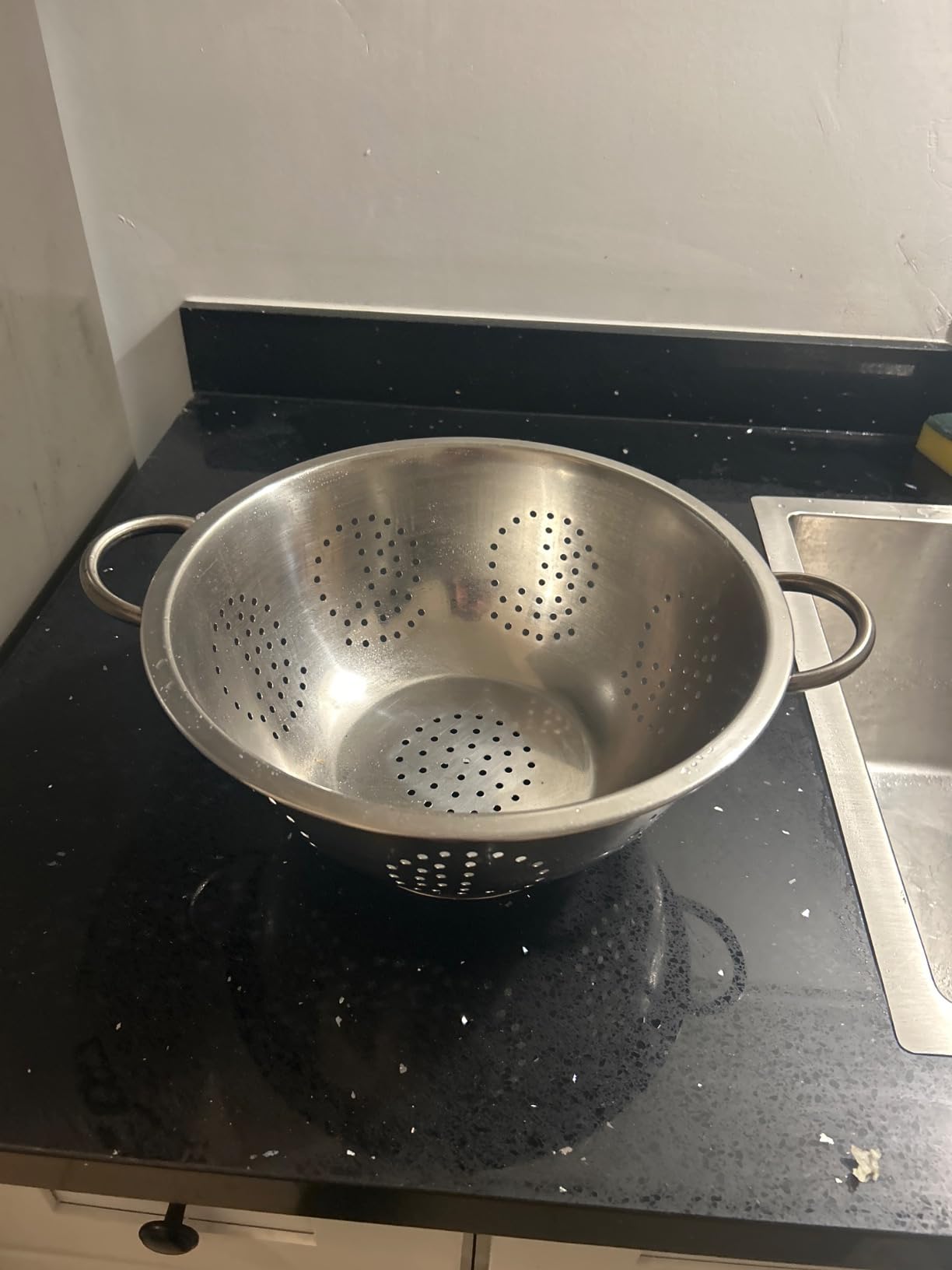 EXCELSTEEL Heavy Duty Stainless Steel Colander 5 Qt | Easy Grip Handles | Self-Draining Base | Mirror Polished | Dishwasher Safe customer photo 2