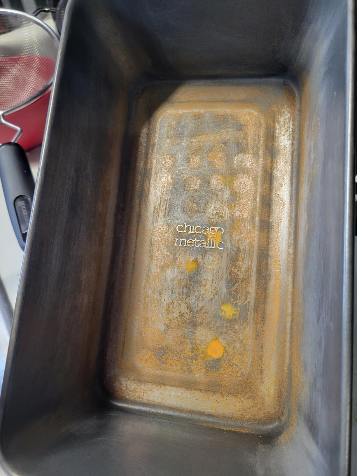 Chicago Metallic 2-Piece Healthy Meatloaf Pan with Draining Insert Professional Grade Non-Stick Carbon Steel Baking Pan with Lift and Serve Feature, 12.2 inch, Grey customer photo 1