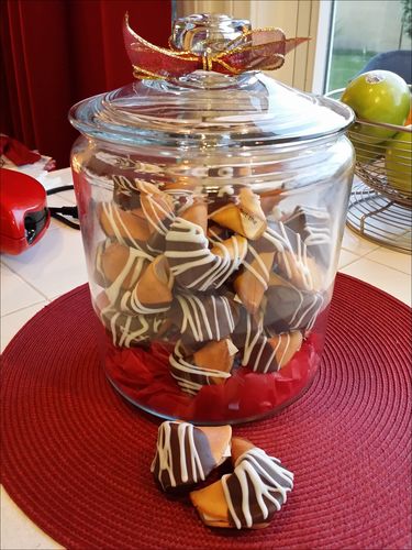 Sunbeam FPSBFCM40 Fortune Cookie Maker, Red customer photo 1