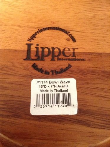 Lipper International Large Wavy Bowl, Acacia customer photo 1