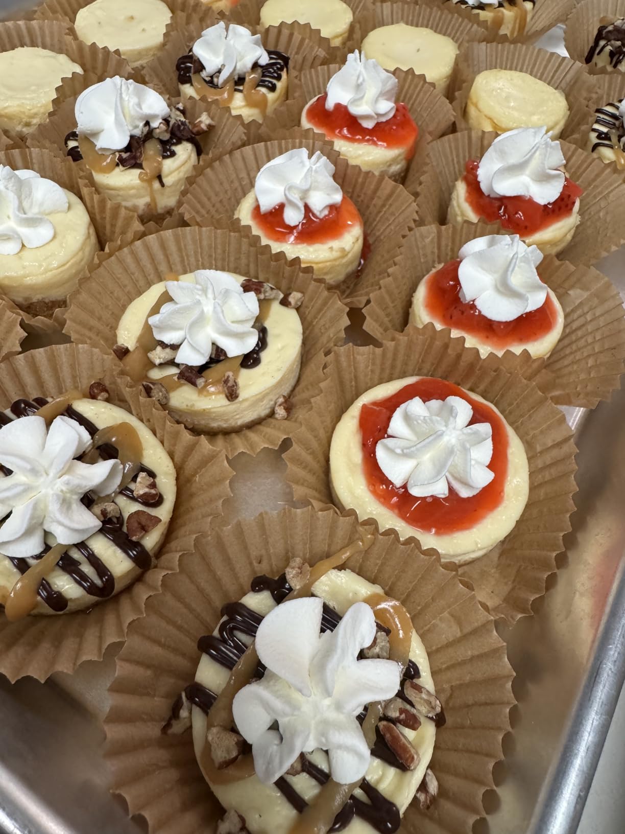 Fox Run Mini Cheesecake Pan with Removable Bottoms, Non-Stick, 10.5 x 14 x 1.5 inches customer photo 1
