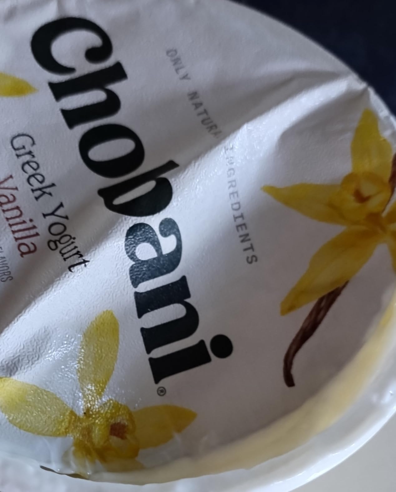 Chobani Vanilla Blended Non-Fat Greek Yogurt 32oz customer photo 2
