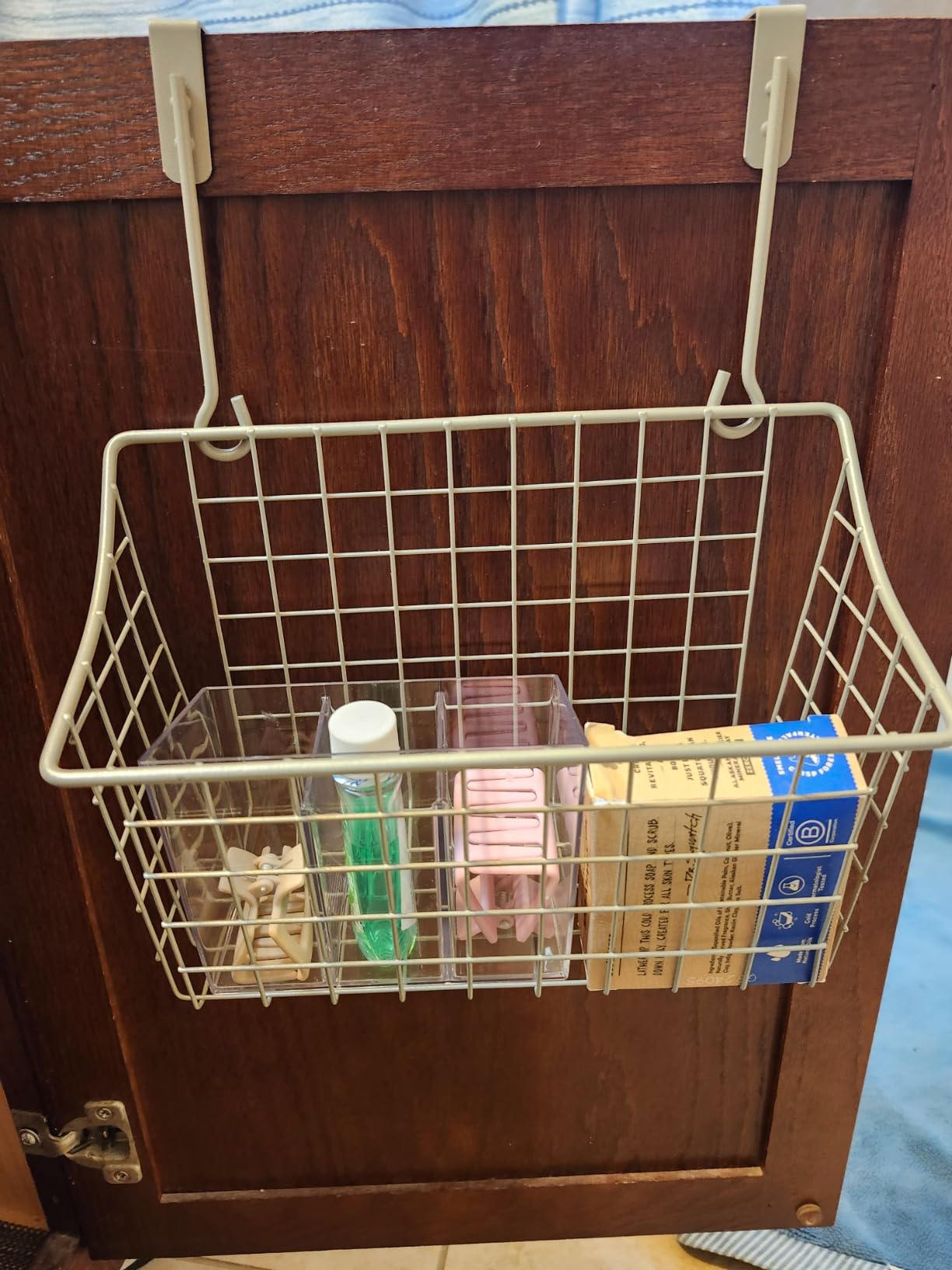 Spectrum Medium Cabinet Door Wire Basket Grid Over Cabinet Organizer Bronze, Hanging Over Cabinet Door Storage Organizer Basket for Kitchen and Bath Cleaning Supplies Washcloths Hand Towels customer photo 2