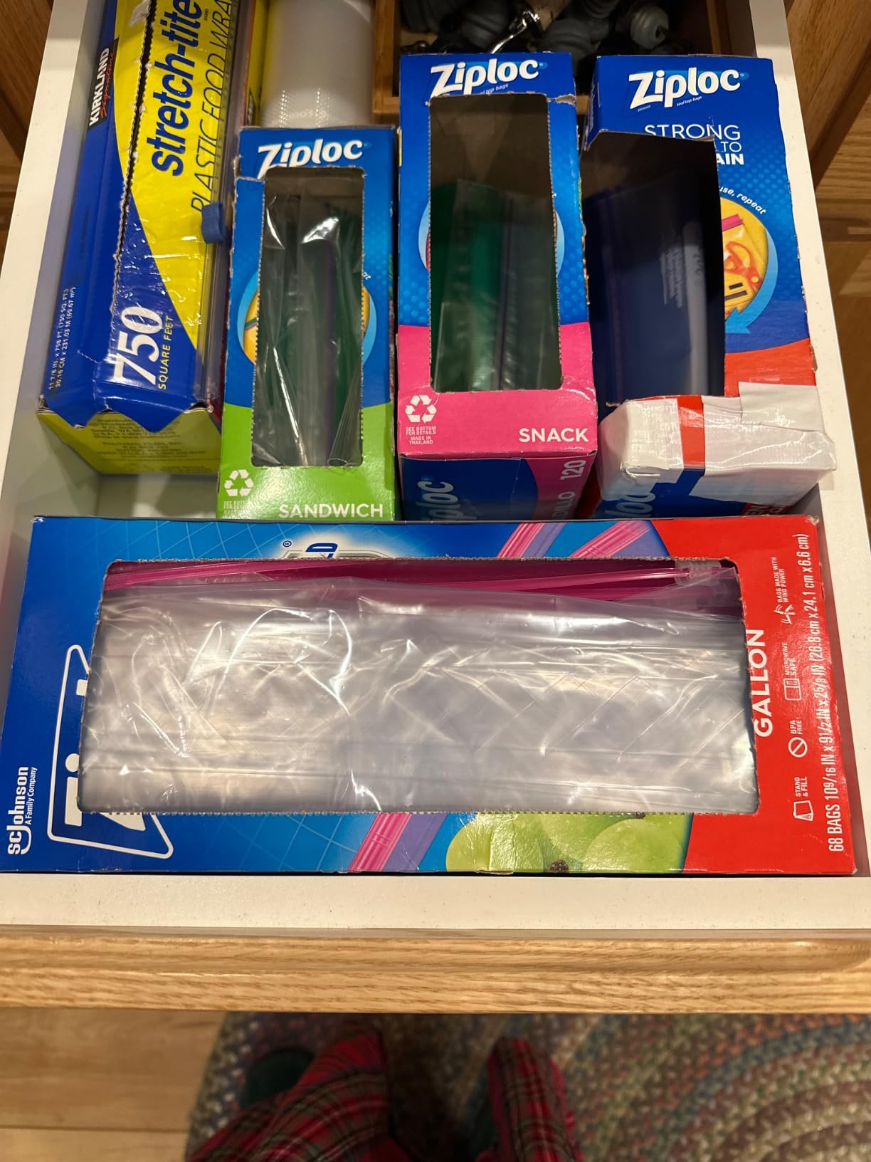 Ziploc Gallon Food Storage Slider Bags, Power Shield Technology for More Durability, 68 Count customer photo 2