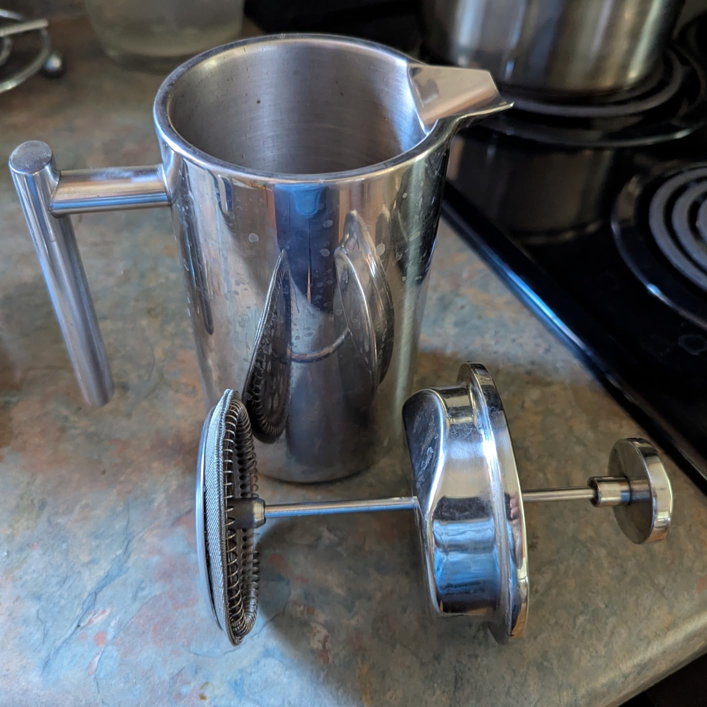 Secura French Press Coffee Maker, 304 Grade Stainless Steel Insulated Coffee Press with 2 Extra Screens, 34oz (1 Litre), Silver customer photo 1