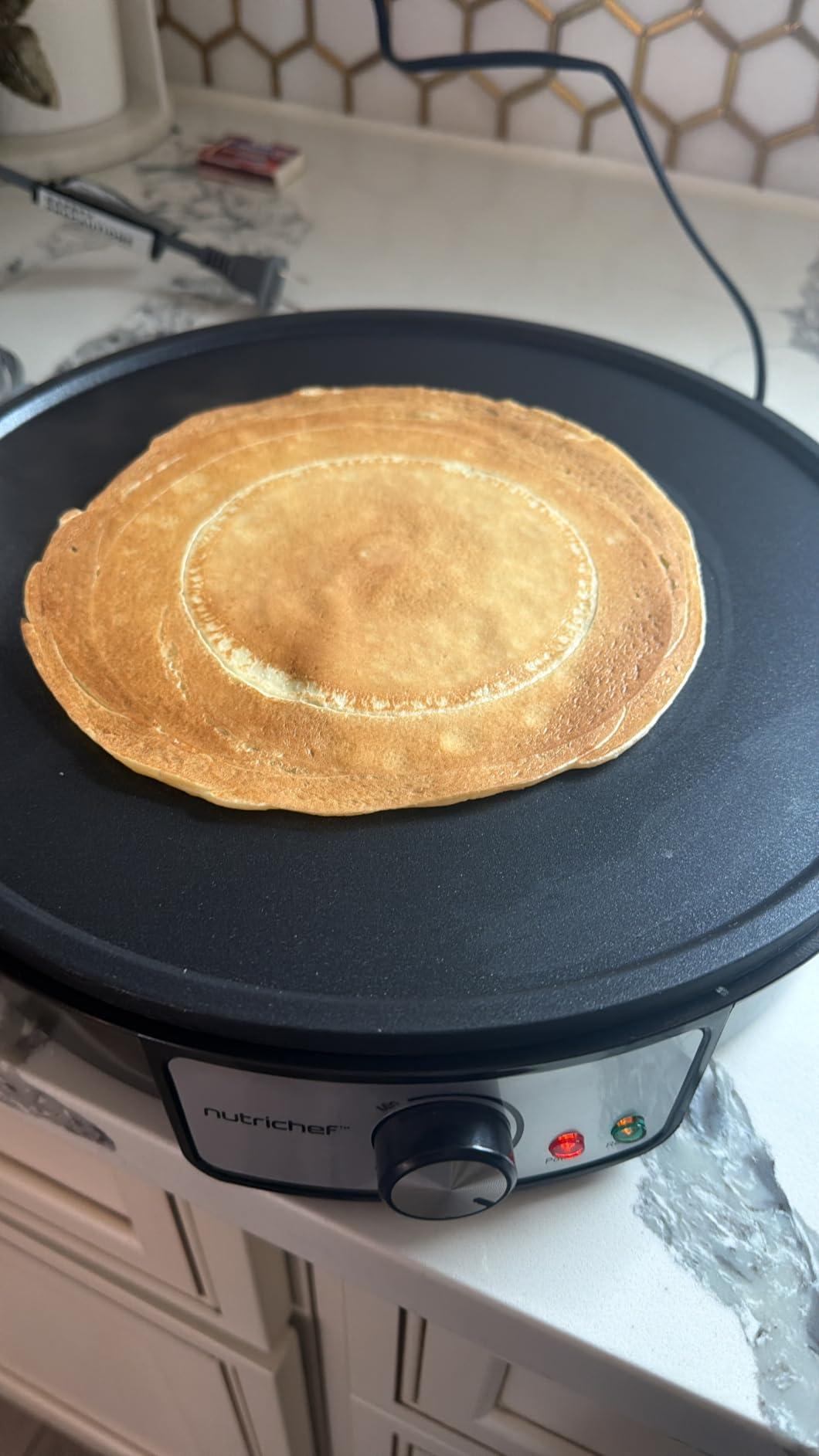 Nutrichef Electric Crepe Maker & Griddle Cooktop - Nonstick 12 Inch Aluminum Hot Plate with LED Indicator Lights & Adjustable Temperature Control customer photo 1