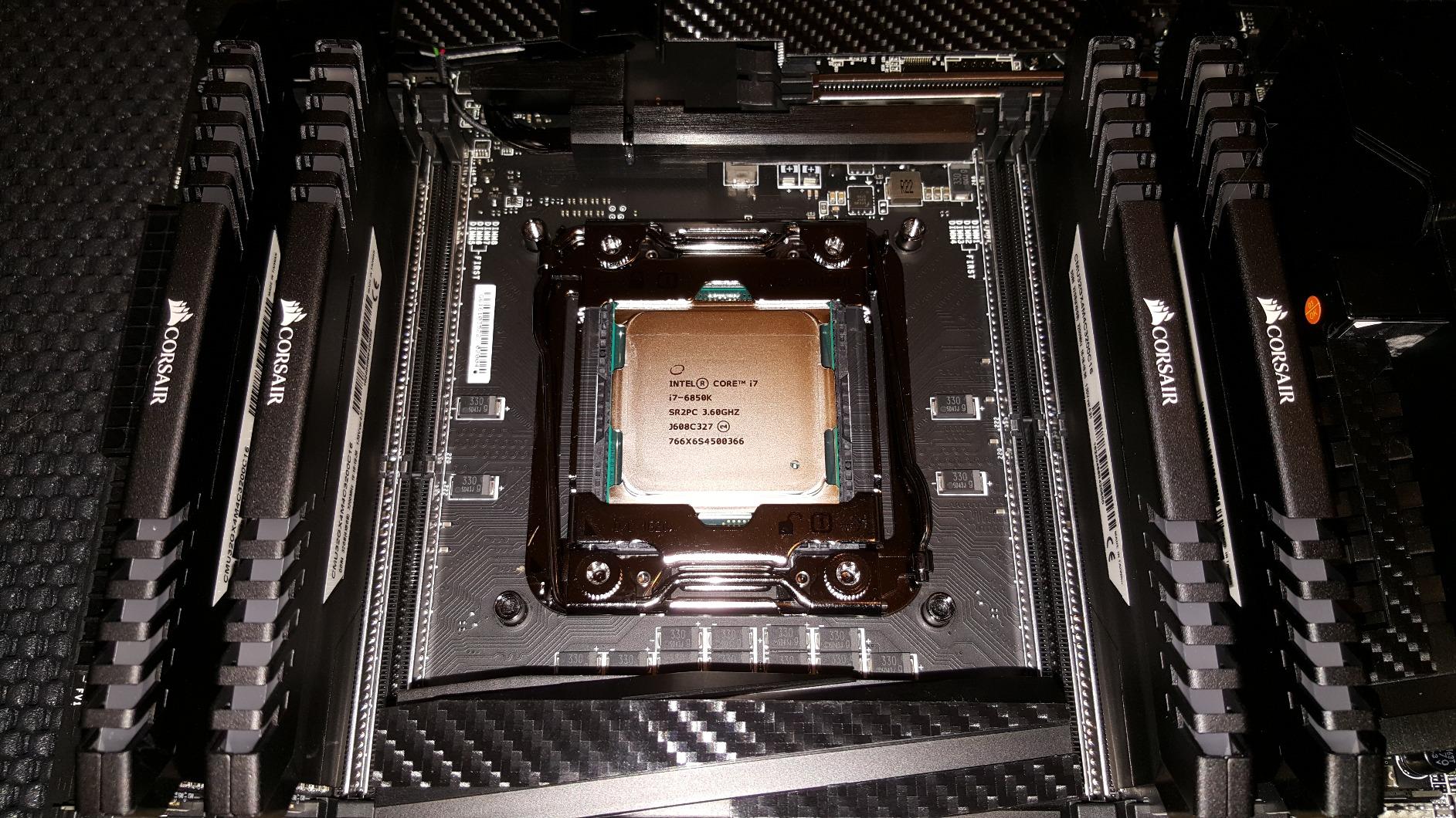 Intel Boxed Core i7-6850K Processor (15M Cache, up to 3.80 GHz) FC-LGA14A 3.6 6 BX80671I76850K customer photo 1