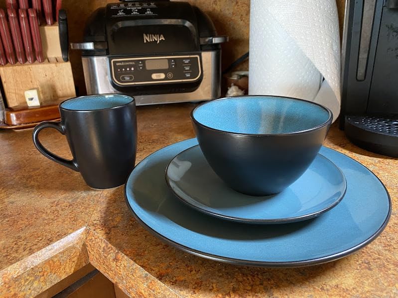 Gibson Elite Soho Lounge Round Reactive Glaze Stoneware Dinnerware Set, Service for 4 (16pc), Blue, Soho Round. customer photo 2