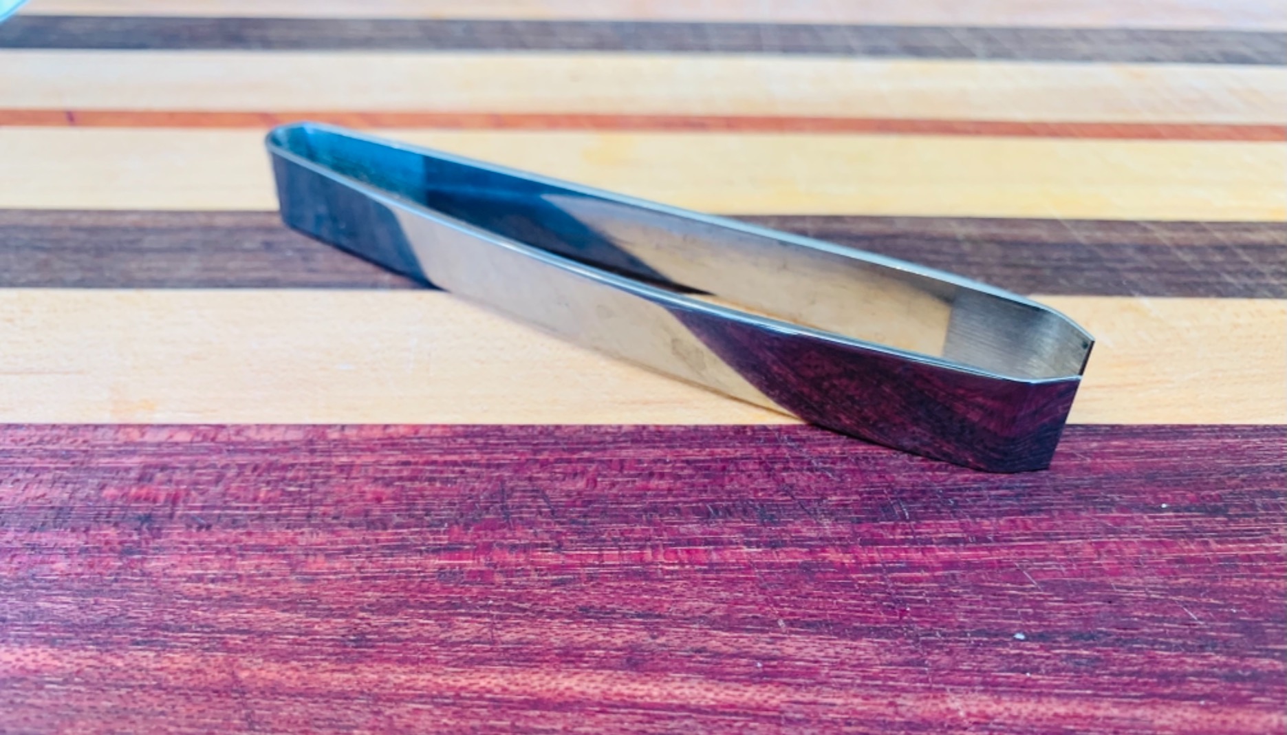[MADE IN JAPAN] Kwizing Fish Bone Tweezers by RCI GLOBAL - Non-Slip, Precision Grip - Debone Salmon, Bass, Catfish - Stainless Steel Handmade Japanese Craftsmanship (4 3/4