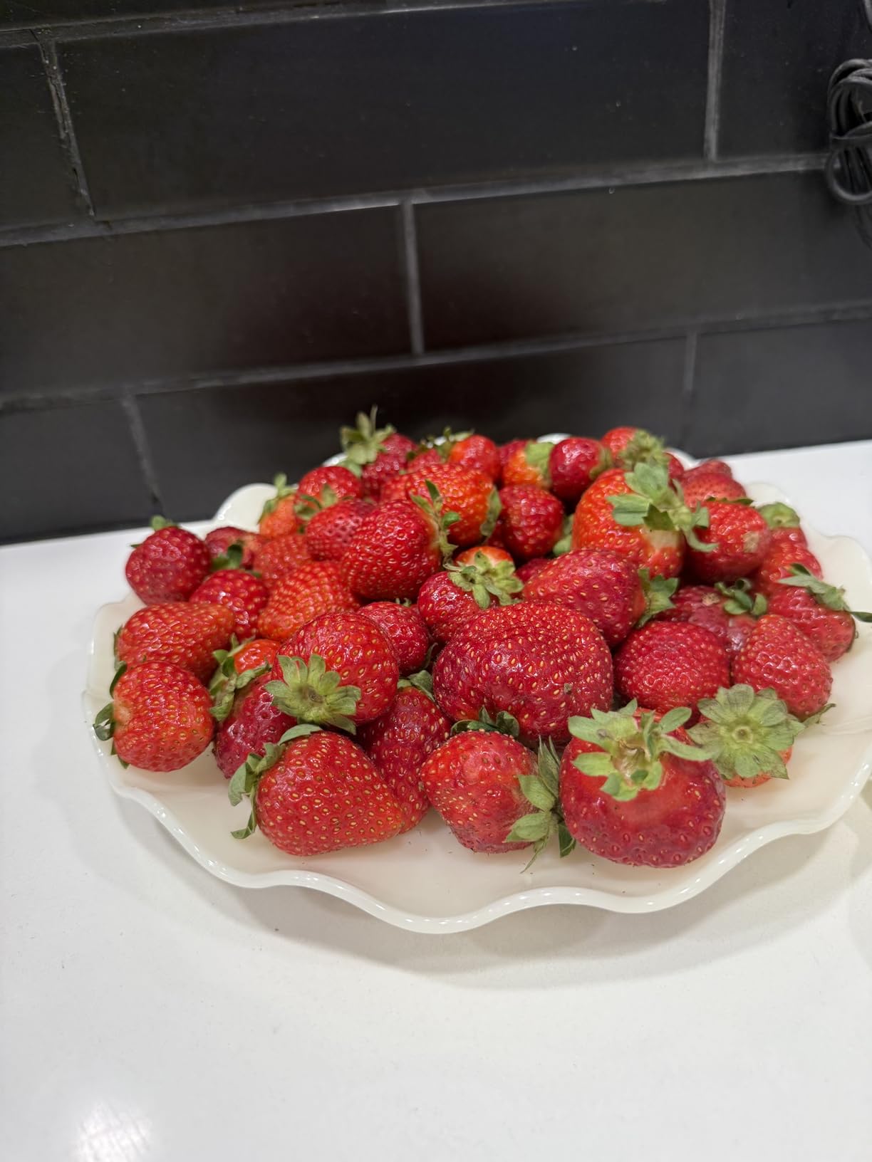 LIFVER Extra Large Serving Platters, 16