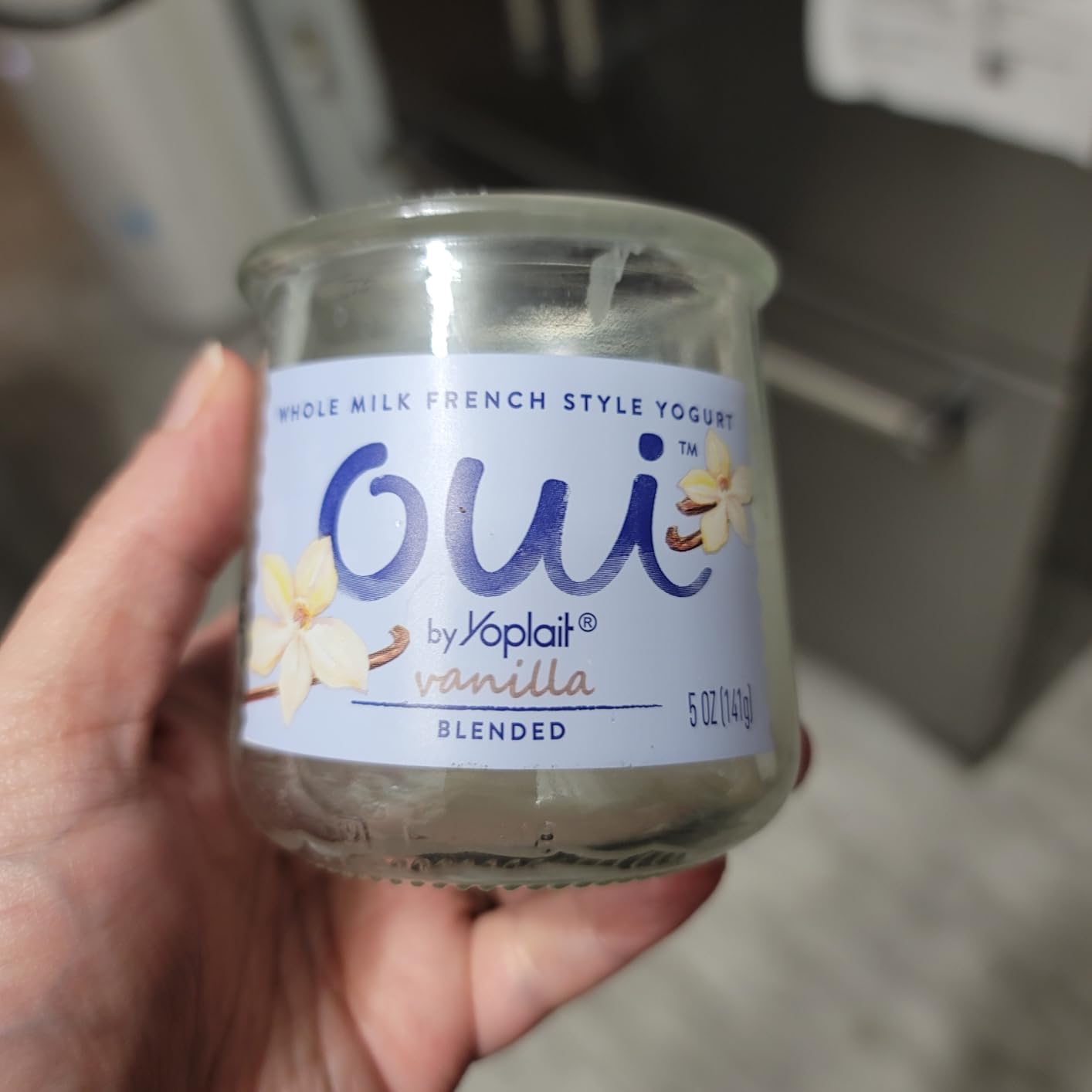Oui by Yoplait Vanilla Whole Milk Yogurt, French Style Yogurt Snack, 5 OZ Glass Yogurt Jar customer photo 1