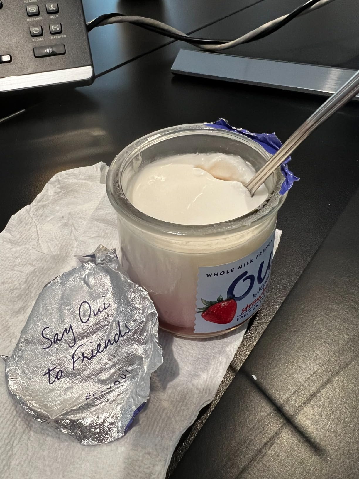 Oui by Yoplait Vanilla Whole Milk Yogurt, French Style Yogurt Snack, 5 OZ Glass Yogurt Jar customer photo 2