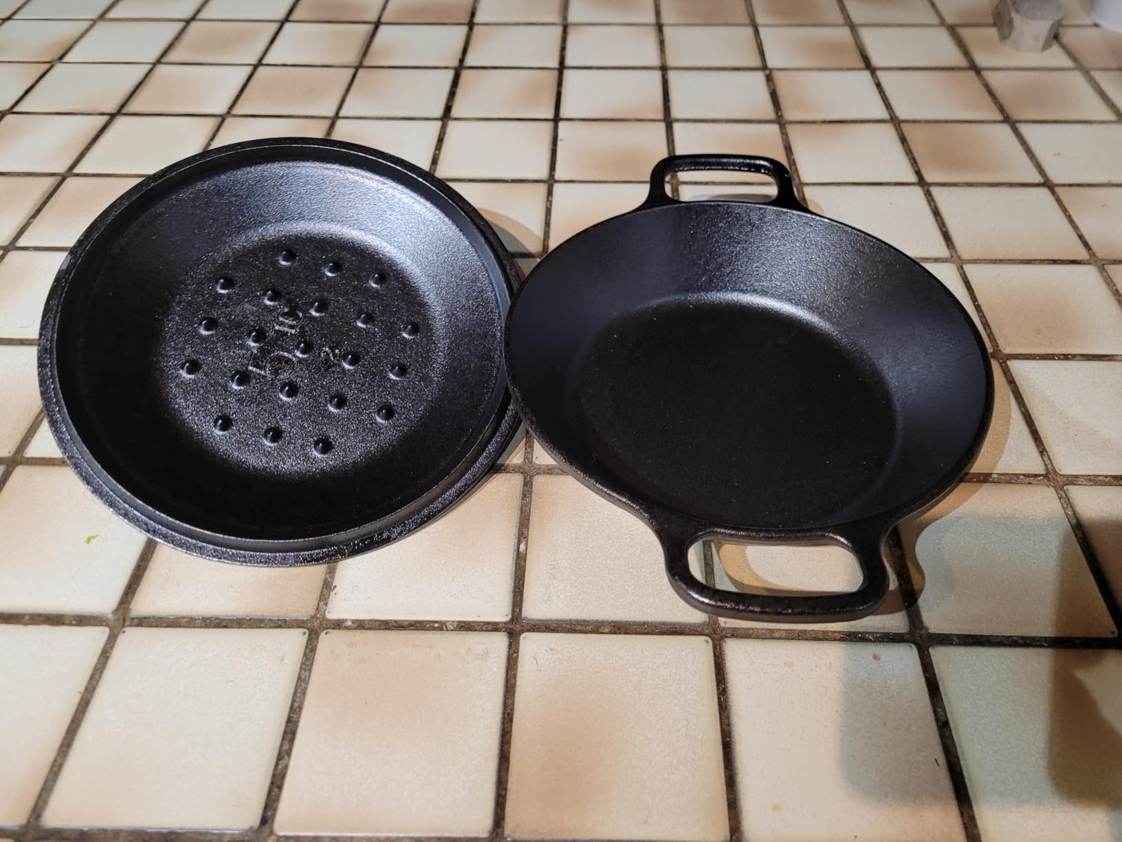 Lodge Seasoned Cast Iron Dual Handle Pan 12 Inch - Cast Iron Frying Pan - Even Heat Distribution - Oven & Stovetop Safe - PFAS-Free, Non-Toxic Cookware customer photo 1